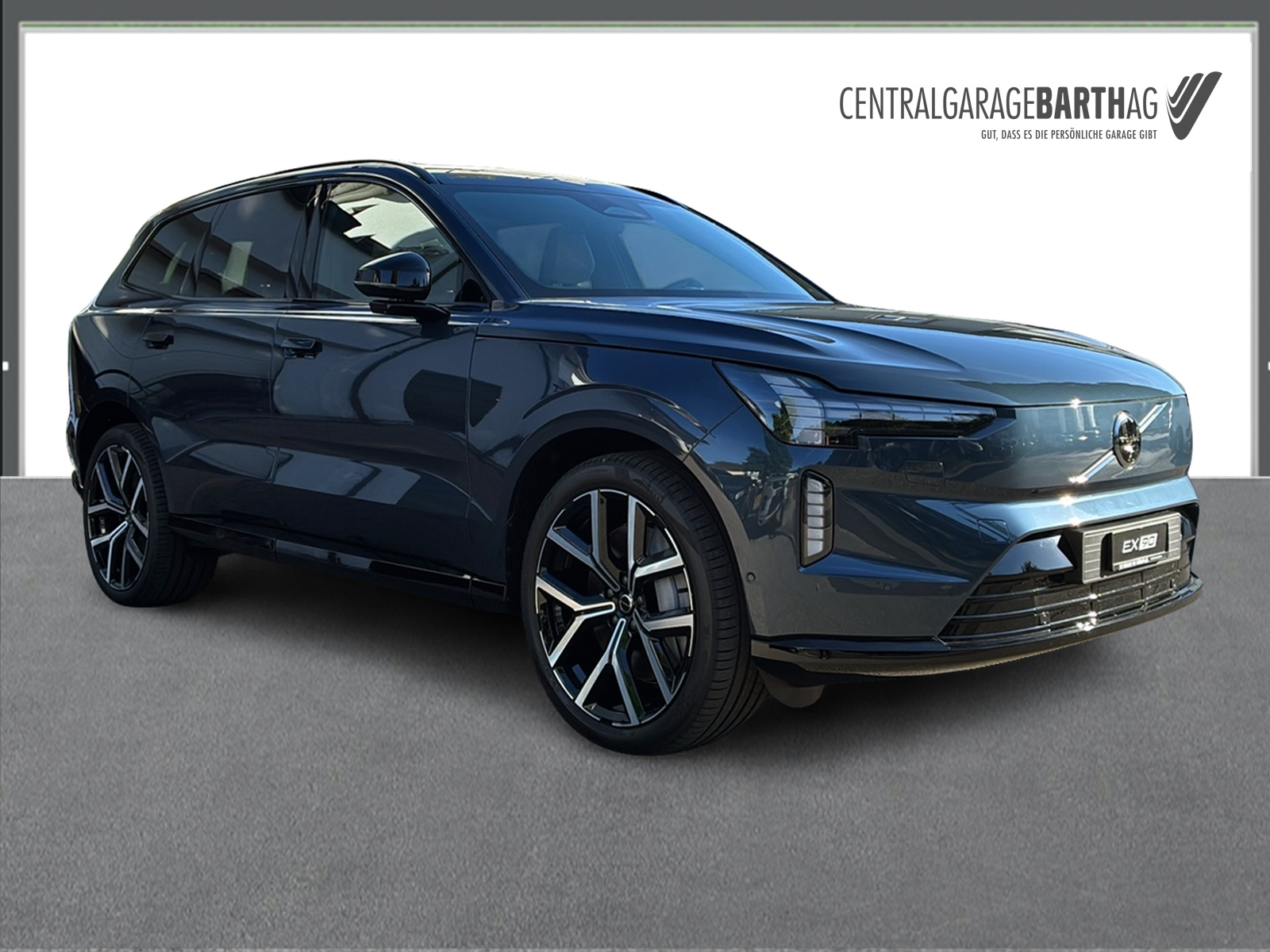 VOLVO EX90 Twin Performance Ultra AWD-showroom-element-2