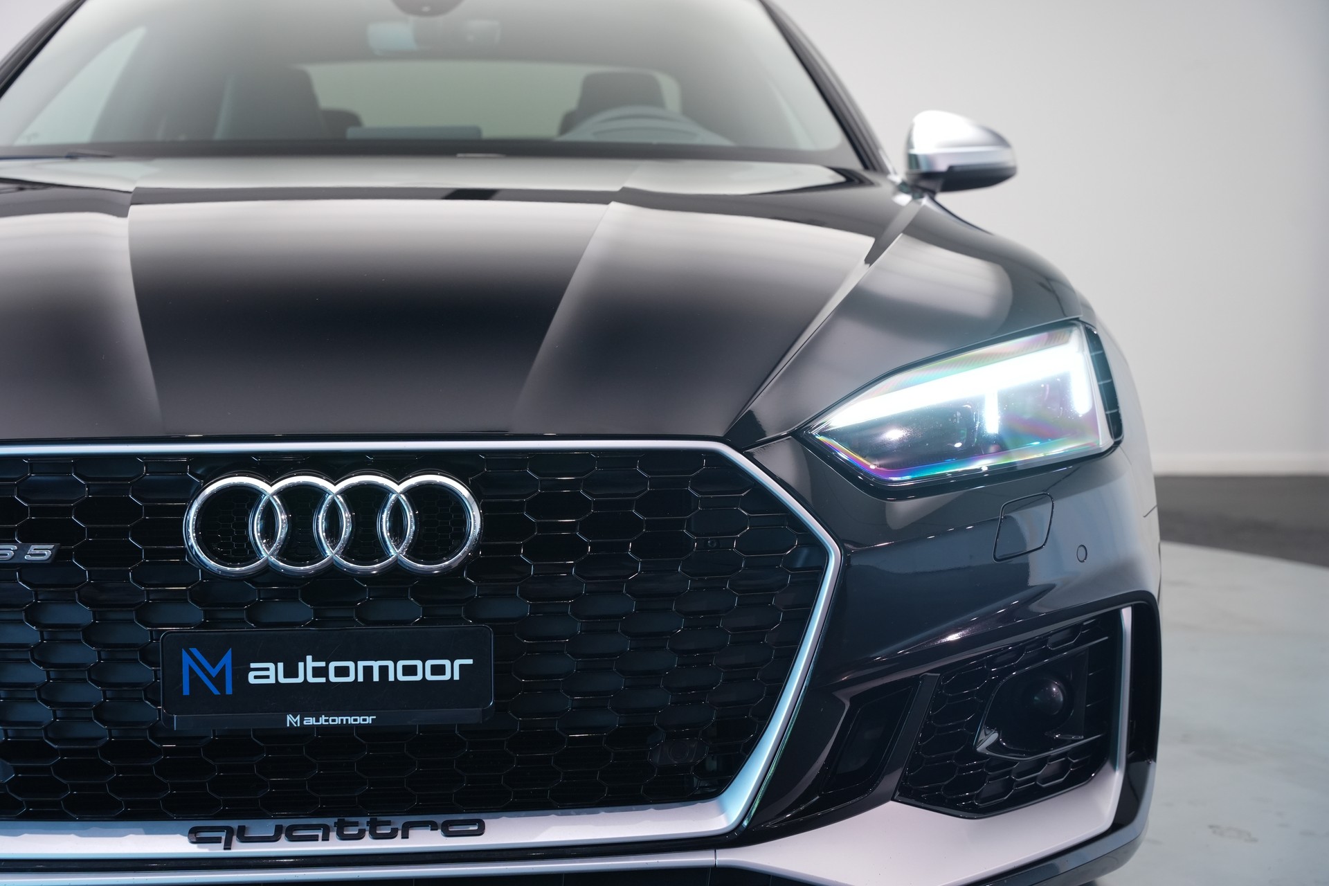 AUDI RS5 Coupé 2.9 TFSI quattro tiptronic *CH-Fahrzeug* *Head-Up* *Assistenzpaket*-image-43