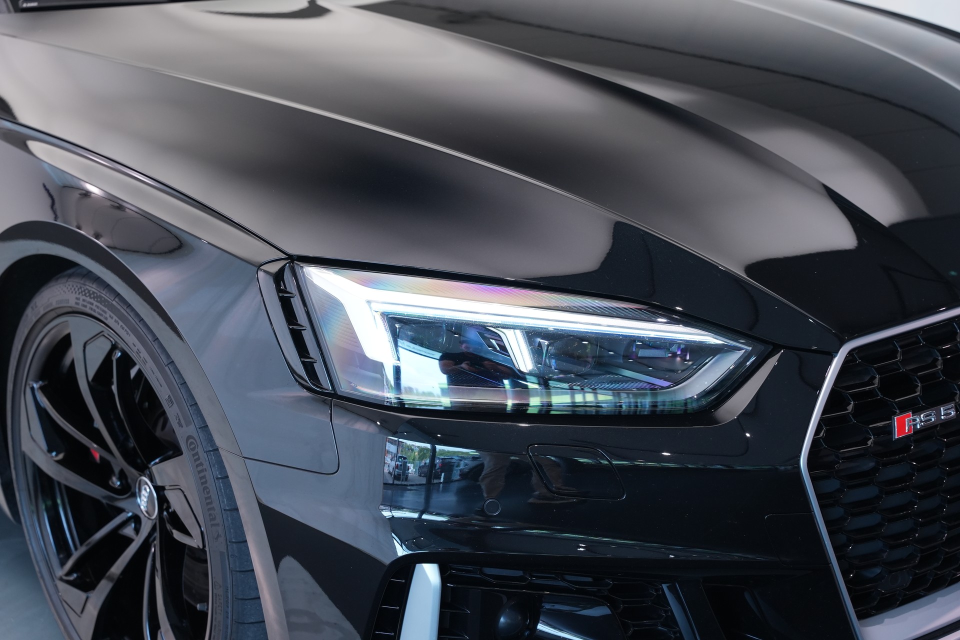 AUDI RS5 Coupé 2.9 TFSI quattro tiptronic *CH-Fahrzeug* *Head-Up* *Assistenzpaket*-image-45