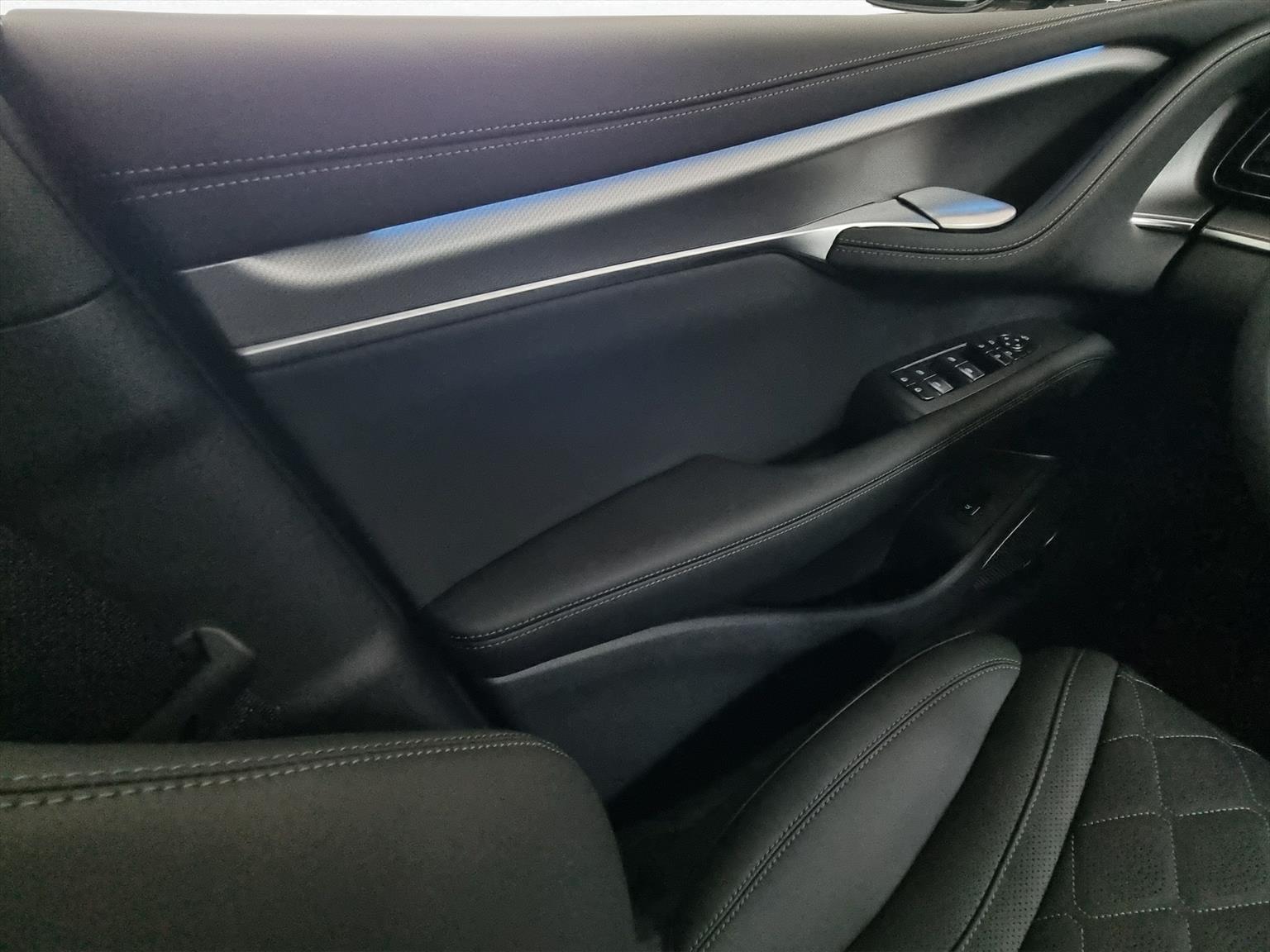BYD Sealion 7 91,3 kWh Excellence AWD-image-11