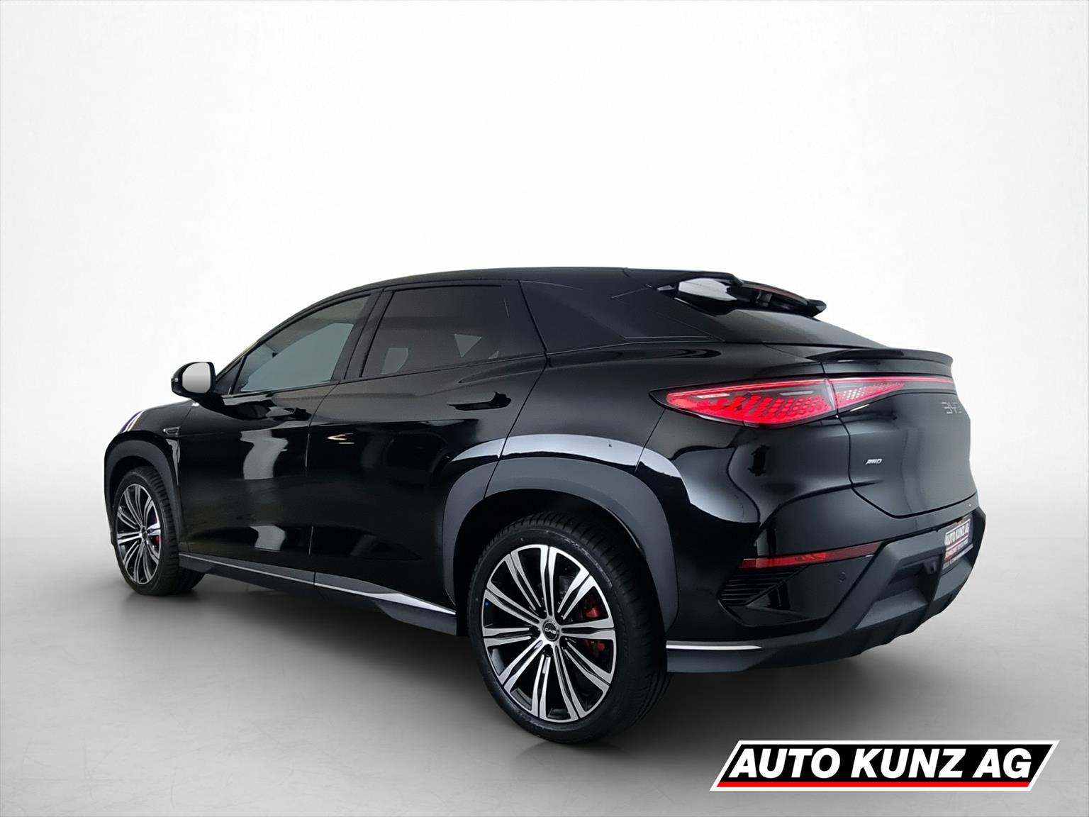 BYD Sealion 7 91,3 kWh Excellence AWD-showroom-element-3