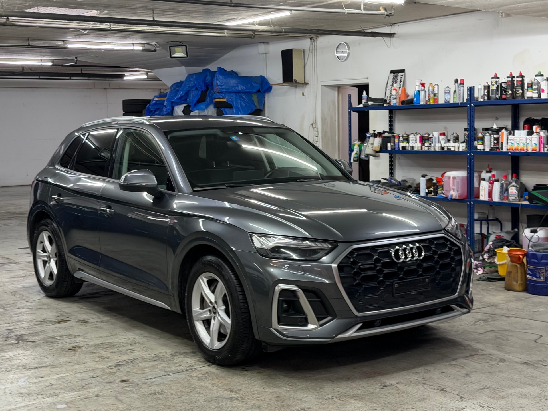 AUDI Q5 Sportback 40 TDI S line quattro S-tronic-image-1