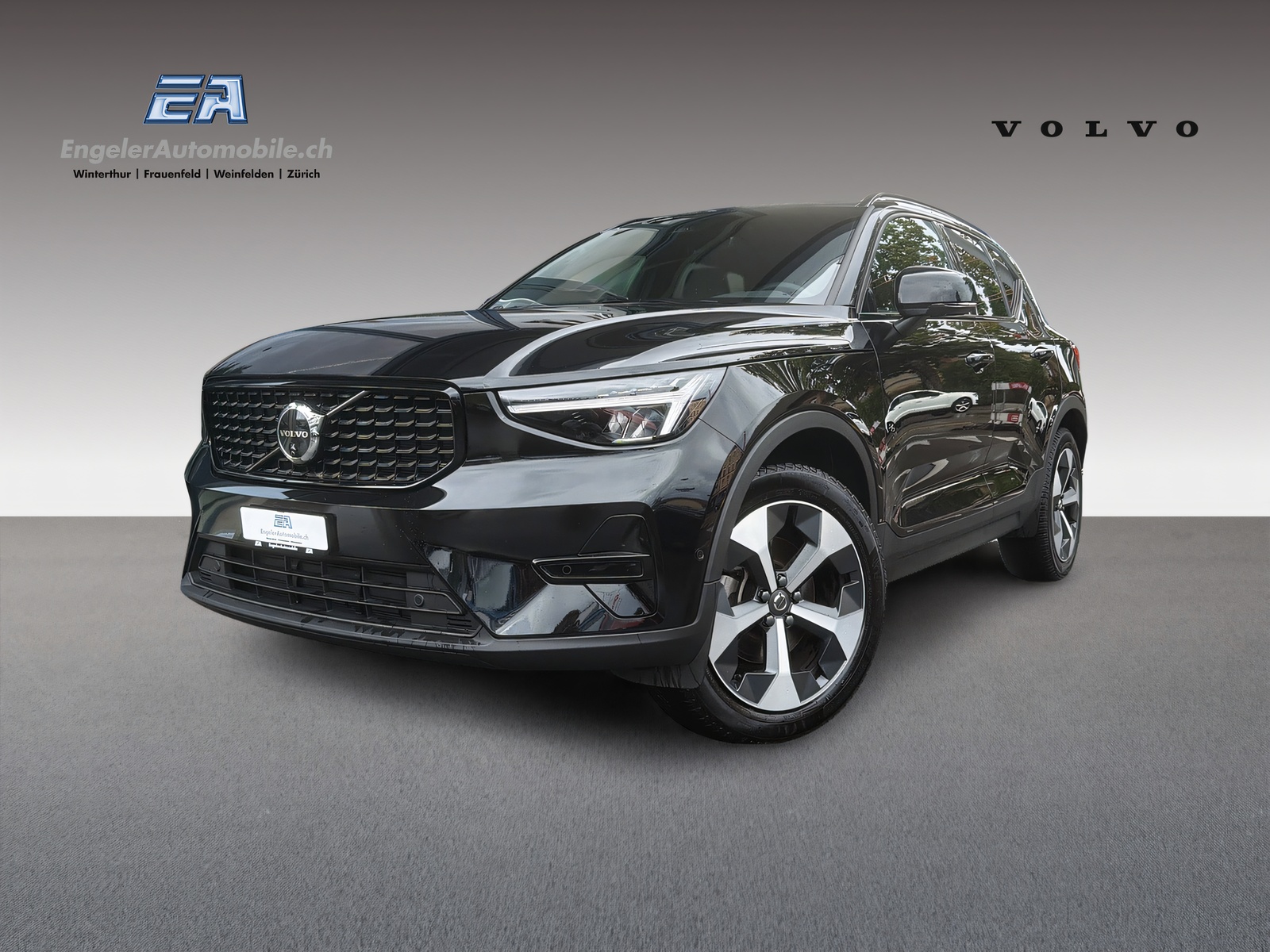 VOLVO XC40 2.0 B4 MH Plus Dark