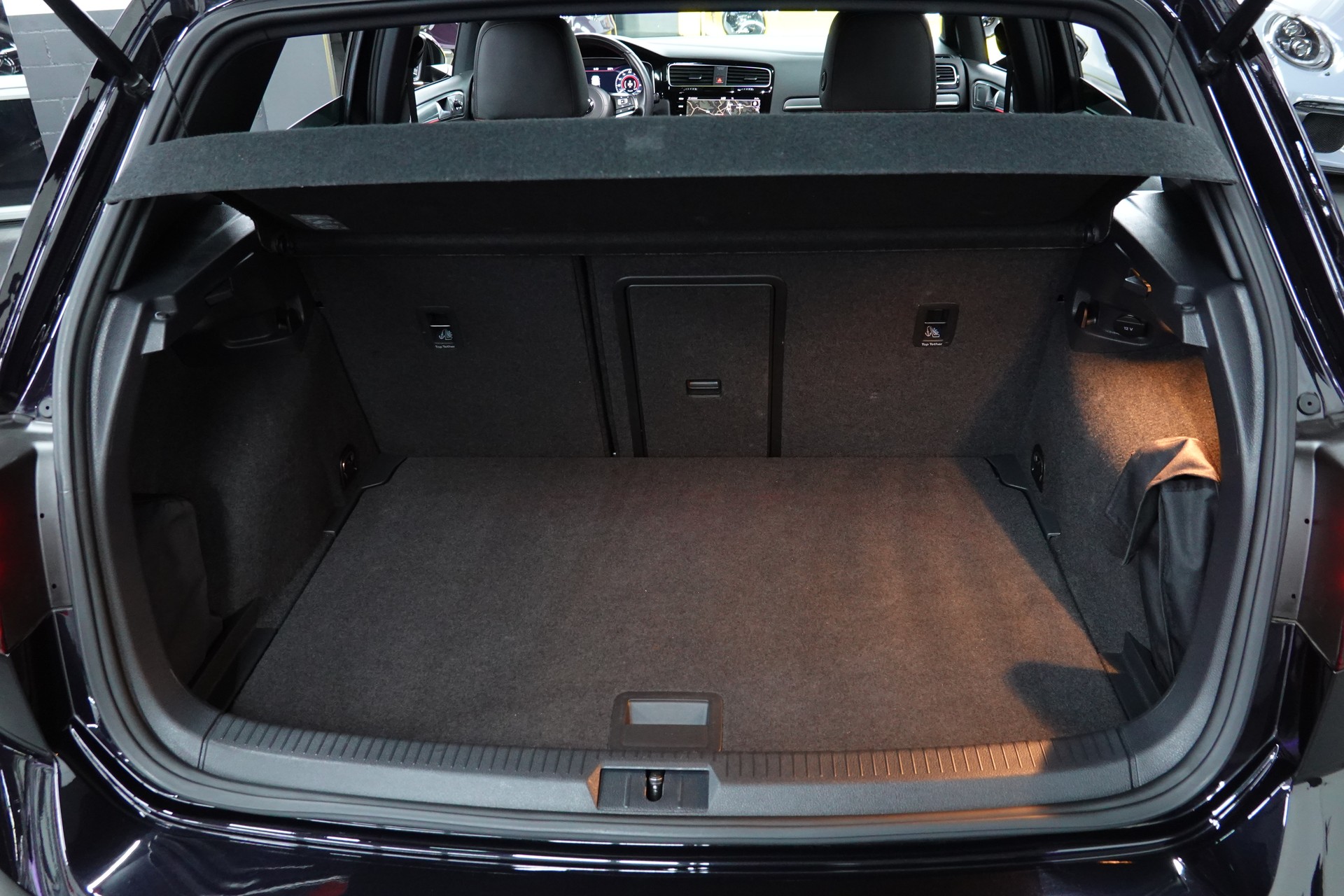 VW GOLF 2.0 TSI GTI PERFORMANCE DSG CH-FZ ON TOP-image-30