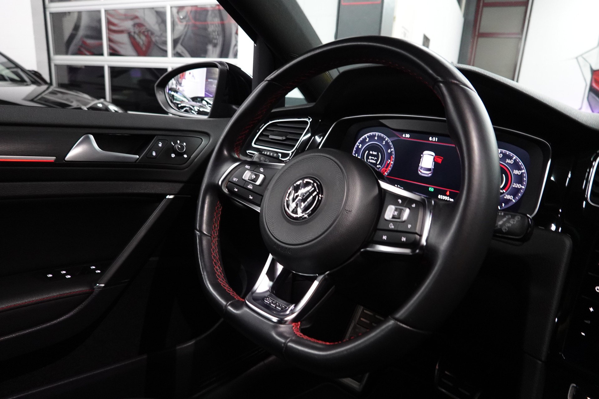 VW GOLF 2.0 TSI GTI PERFORMANCE DSG CH-FZ ON TOP-image-36