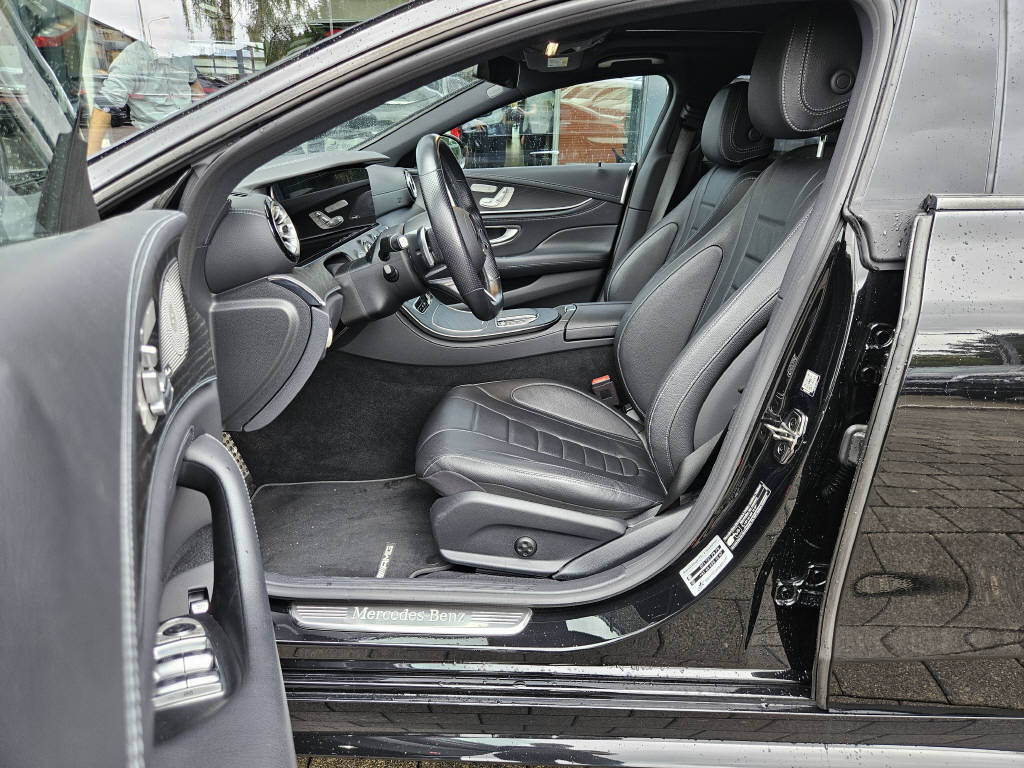 MERCEDES-BENZ CLS 450 4Matic AMG Line Coupé-image-5
