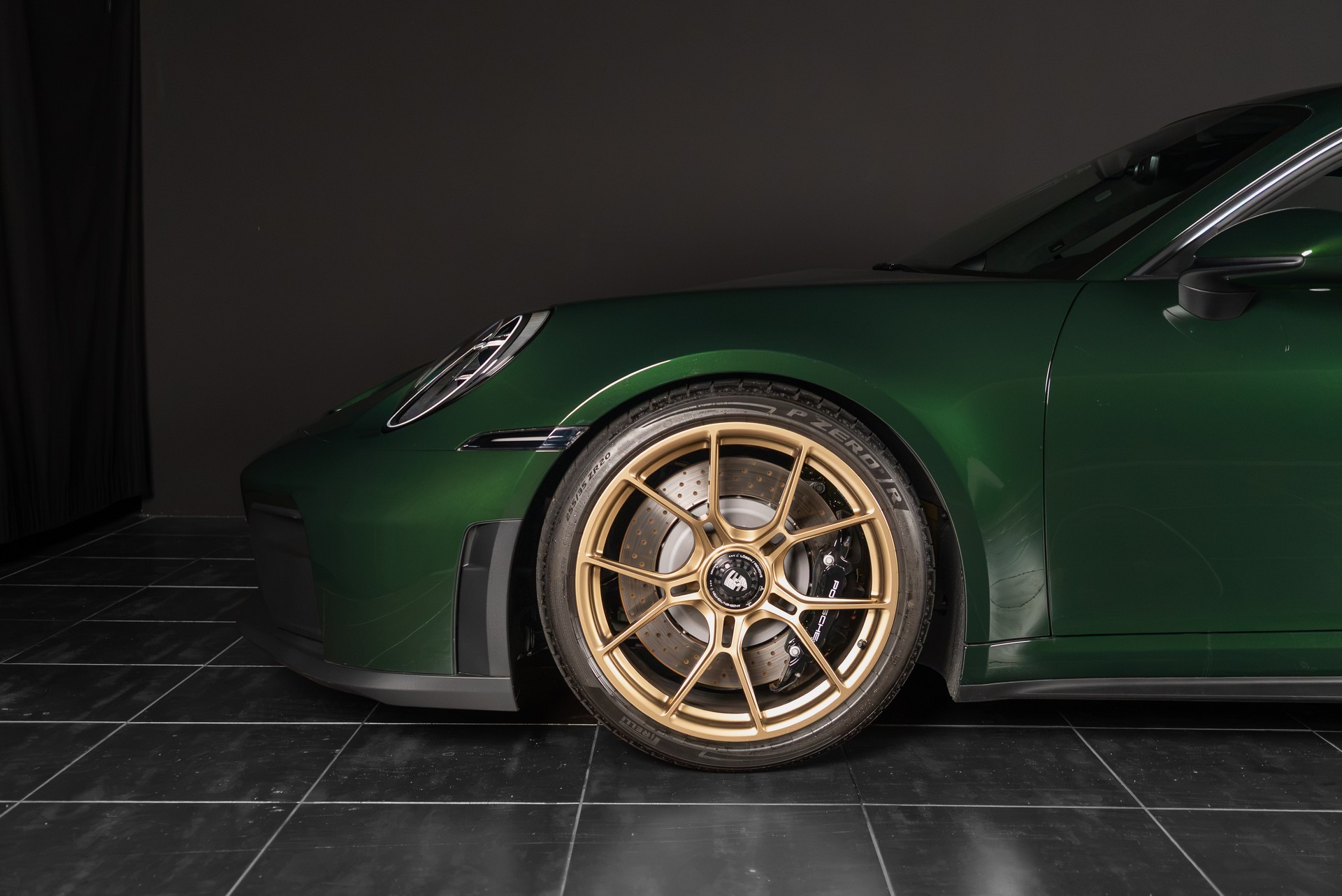 PORSCHE 911 Carrera GT3 Touring-showroom-element-3