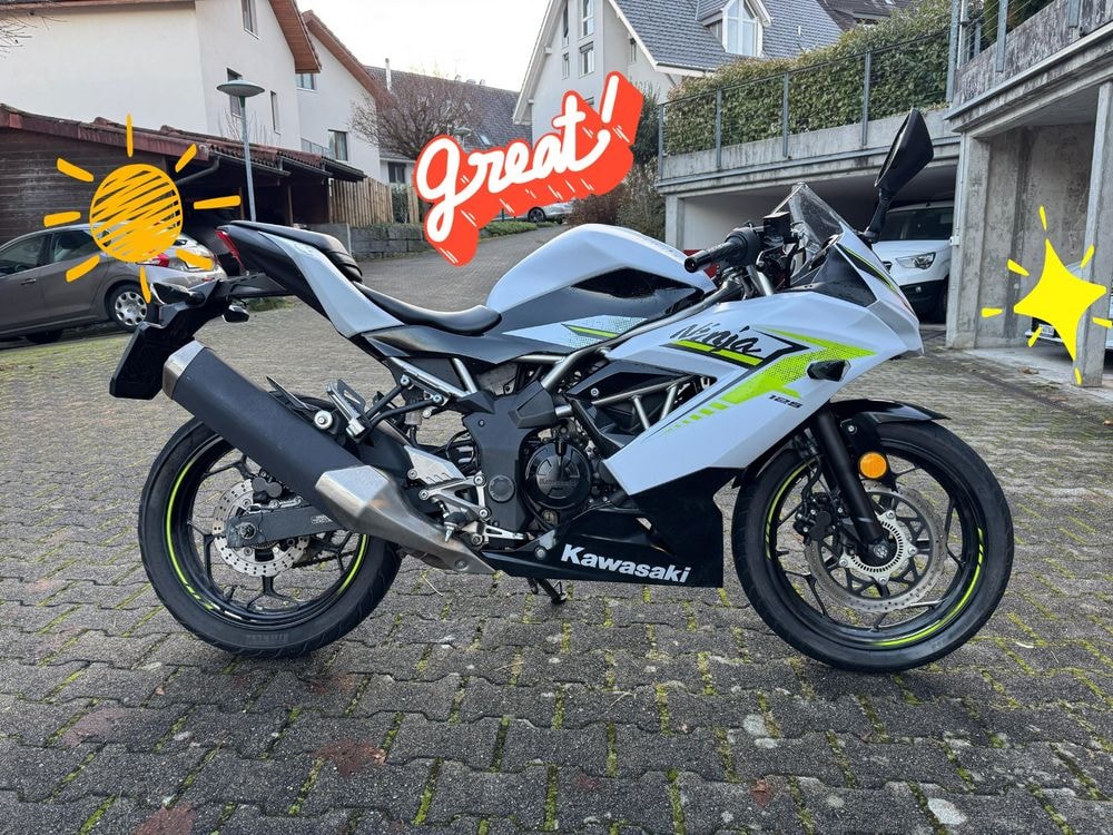 KAWASAKI Ninja 125-image-1