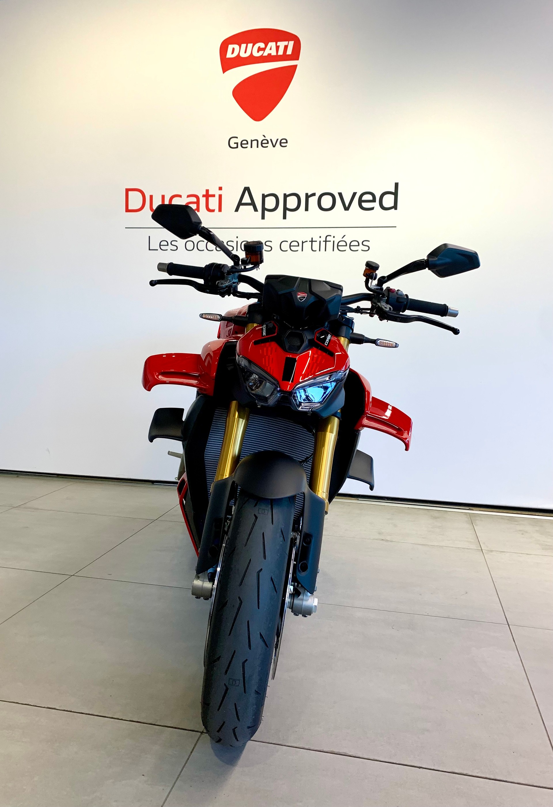 DUCATI Streetfighter V4 S CORSE-image-2