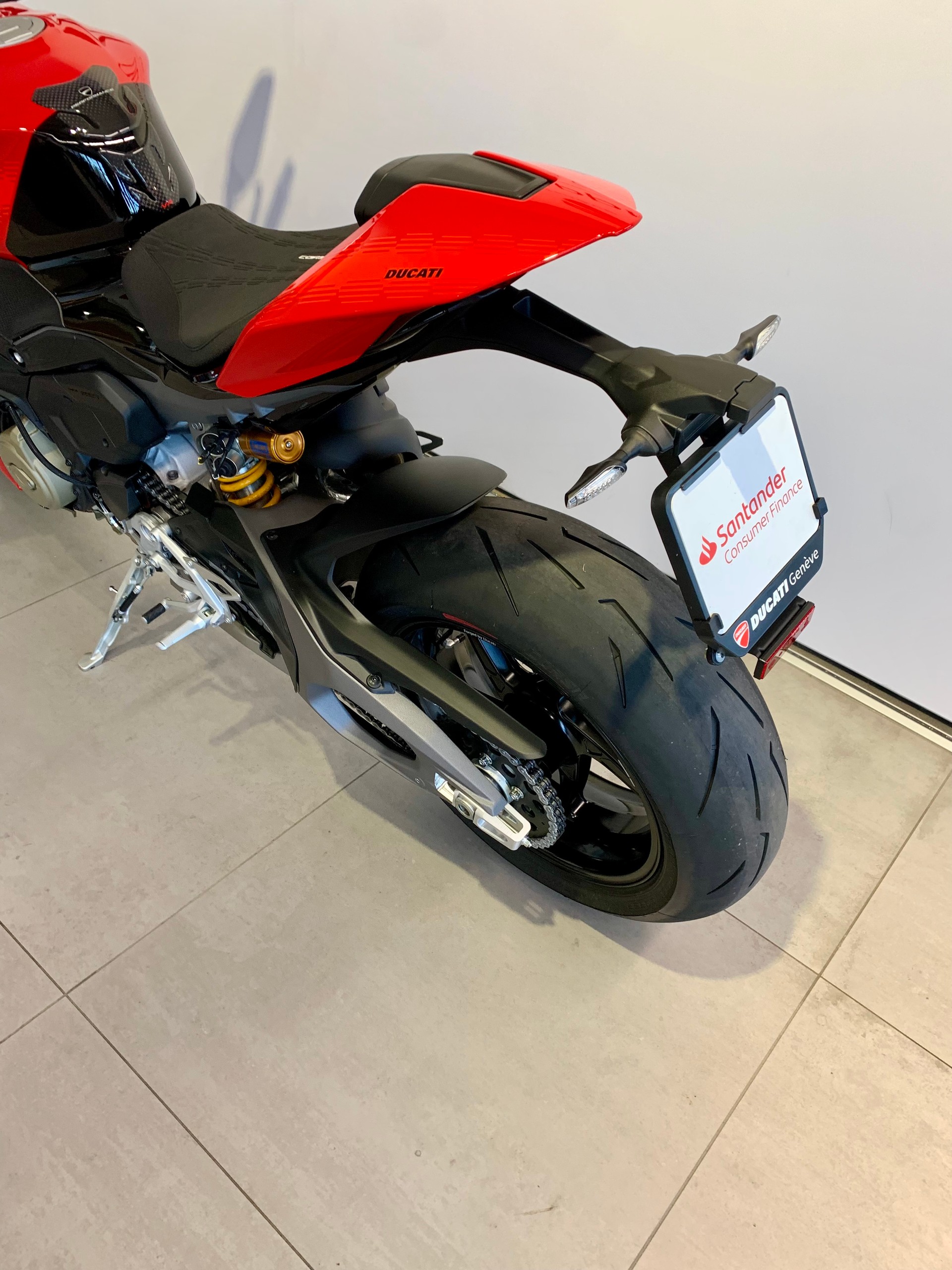 DUCATI Streetfighter V4 S CORSE-image-9
