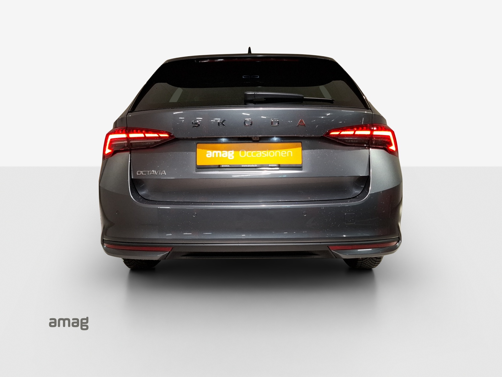 SKODA Octavia Combi 1.5 TSI mHEV DSG Dynamic-showroom-element-3