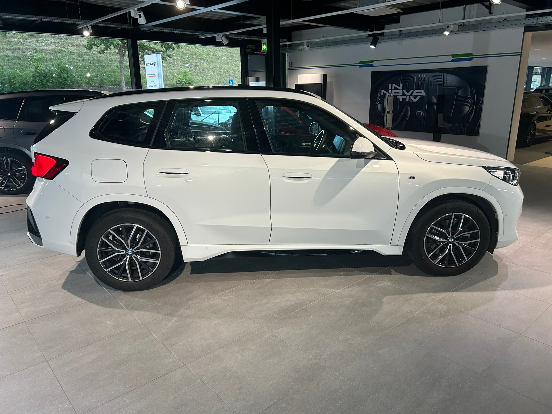 BMW X1 sDrive 20i 48V M Sport-image-13