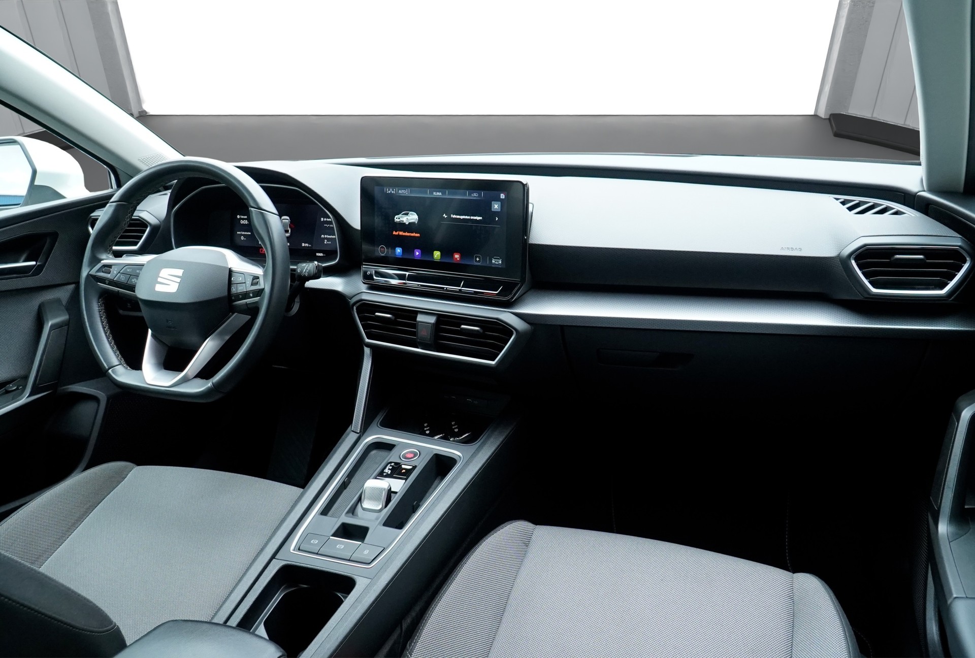 SEAT Leon ST 1.5 eTSI mHEV DSG Style *CH Fahrzeug*-image-12