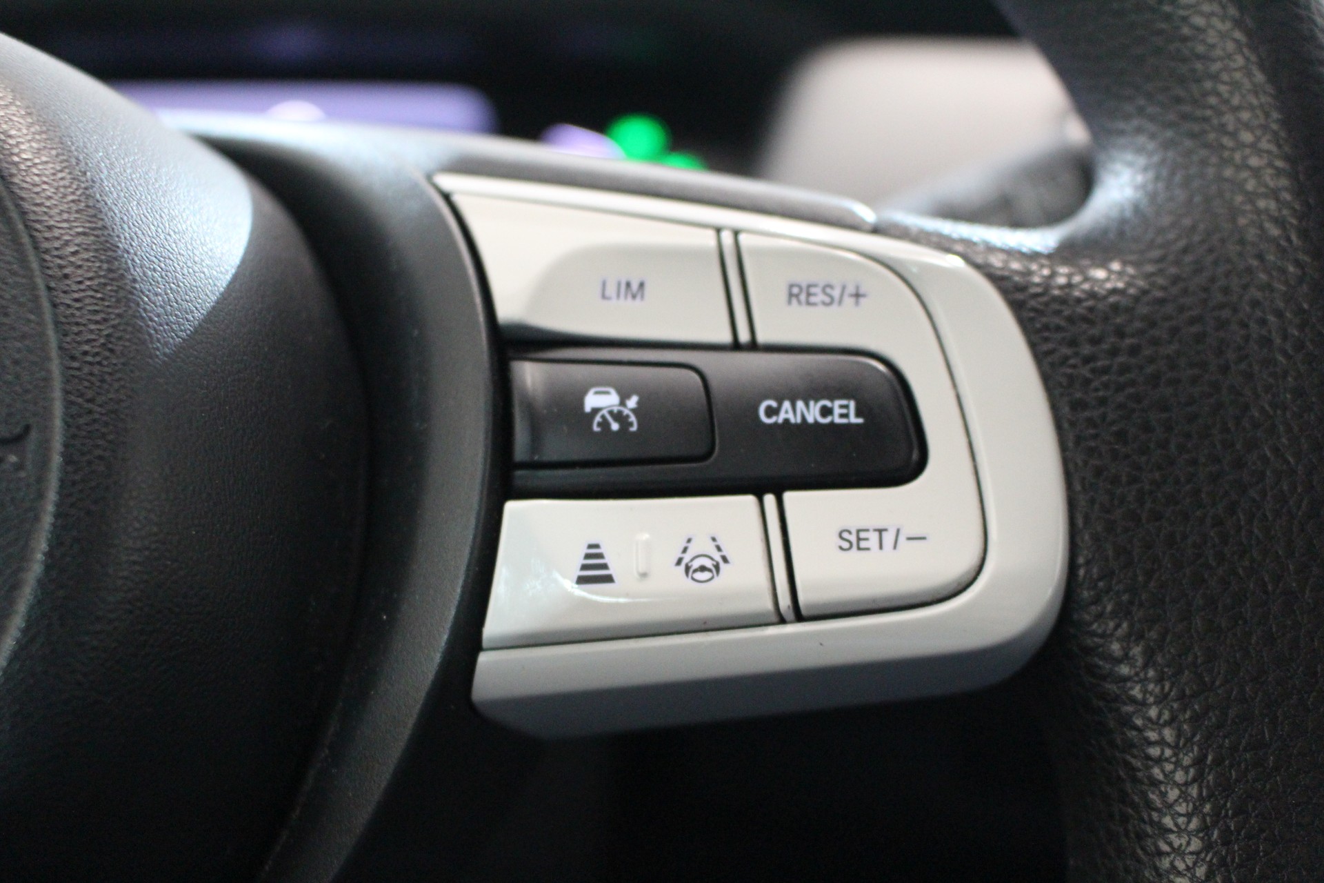 HONDA Jazz 1.5 i-MMD Elegance-image-14