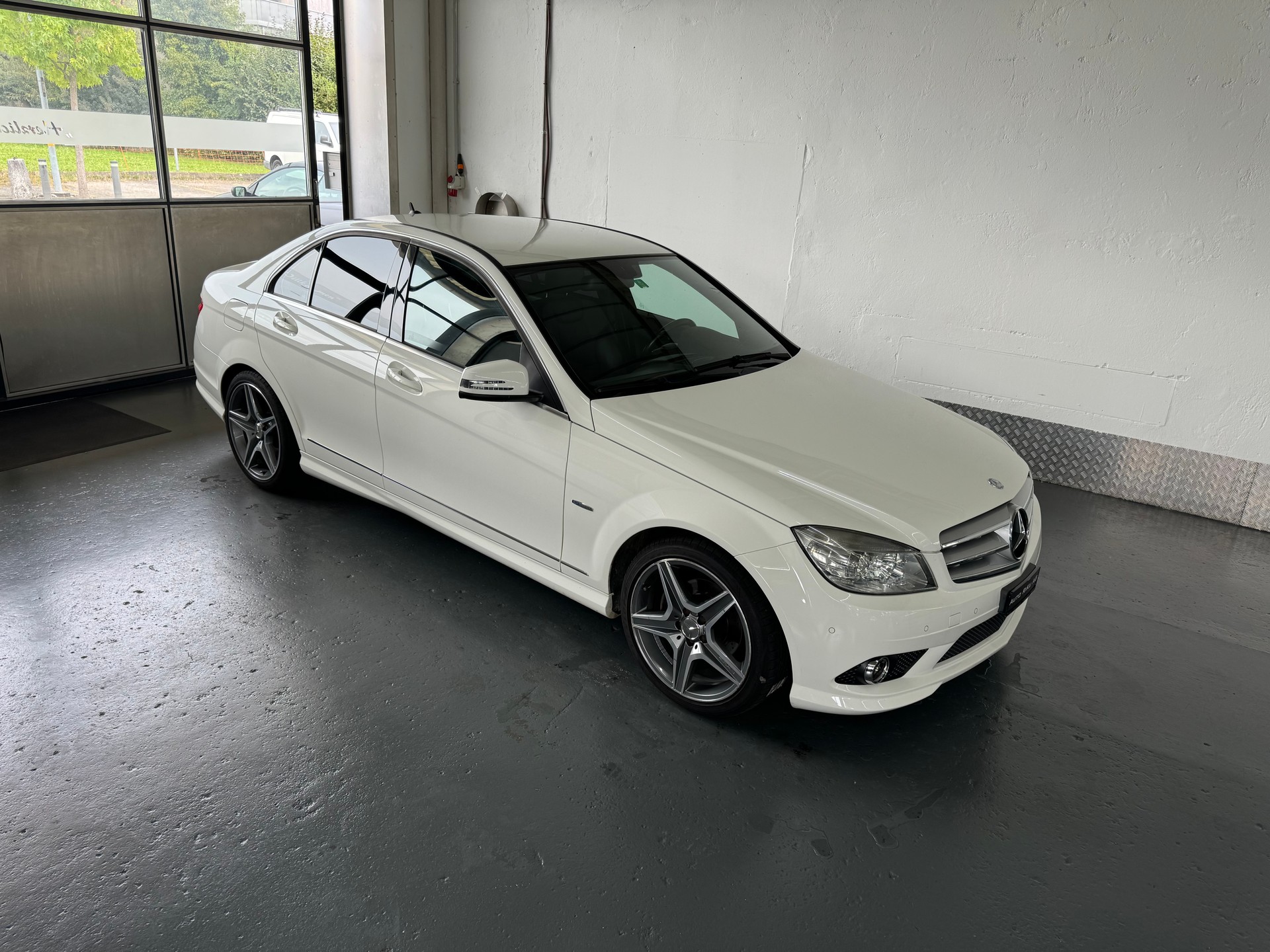 MERCEDES-BENZ C 180 CGI BlueEfficiency My Star Automatic