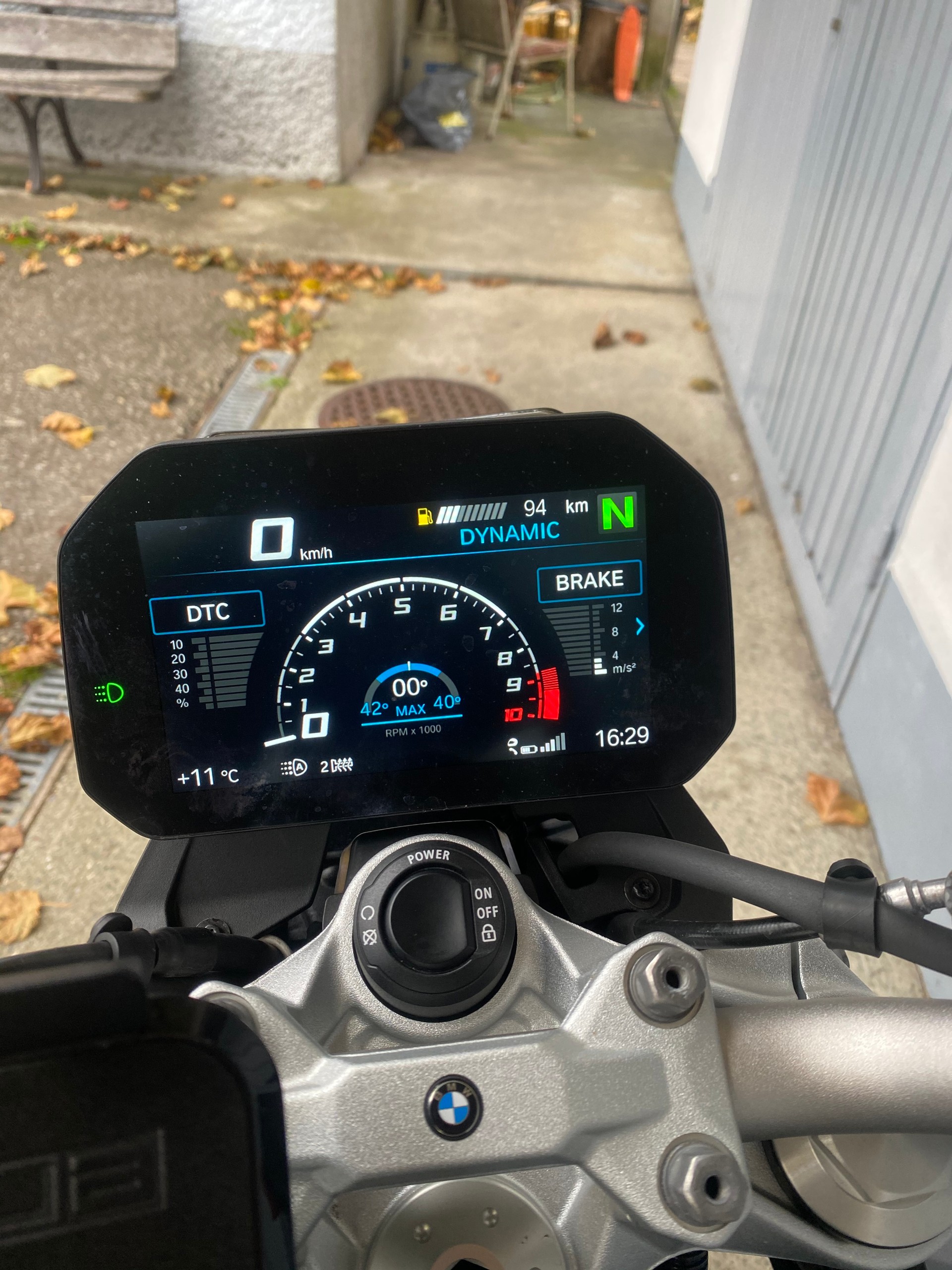 BMW F 900 R A2 (35kW) ABS-image-4