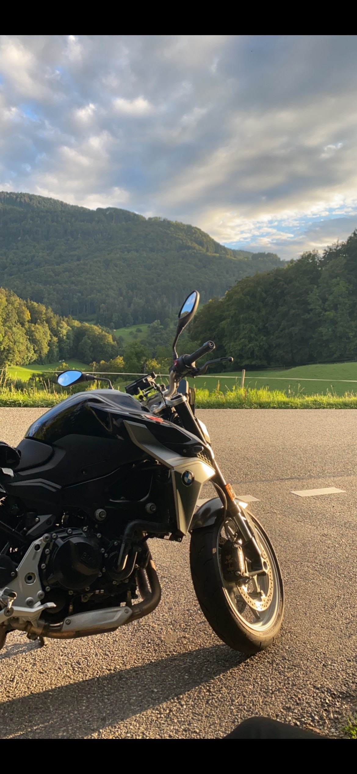 BMW F 900 R A2 (35kW) ABS-image-1