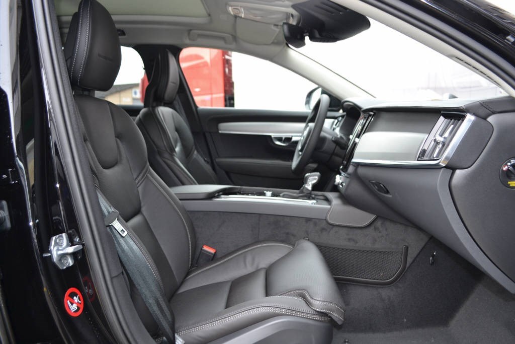 VOLVO V90 D5 AWD Inscription Geartronic Powerpulse-image-9