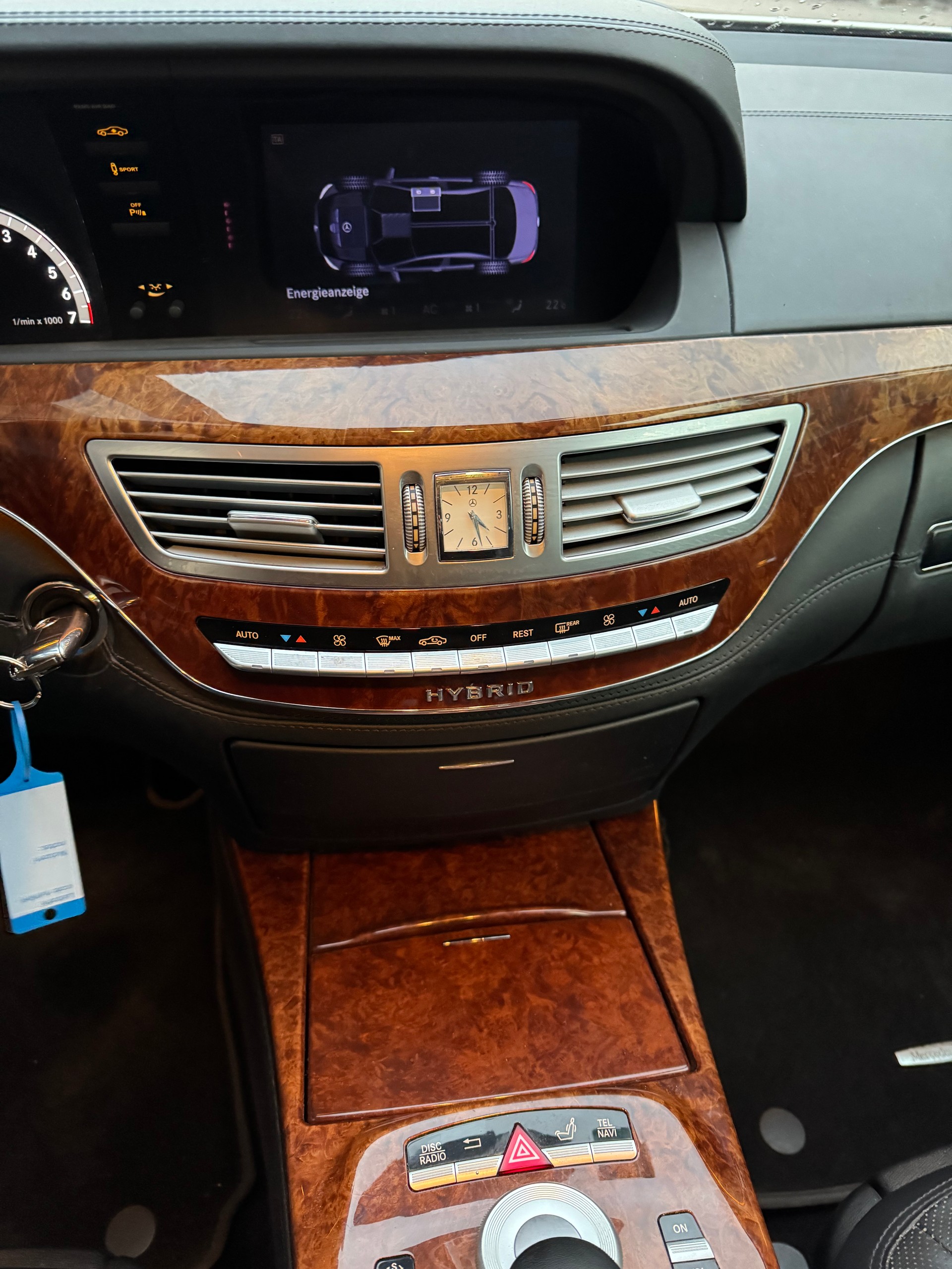 MERCEDES-BENZ S 400 Hybrid 7G-Tronic-image-8