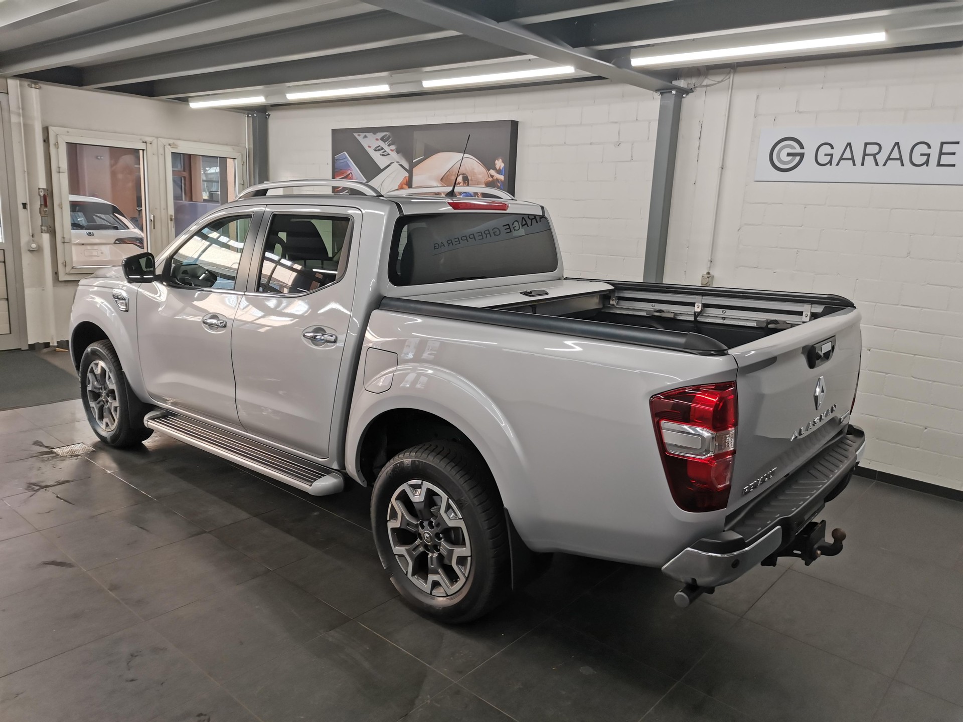 RENAULT Alaskan Pick-up 2.3 dCi 190 TwinTurbo ICE 4x4-image-3