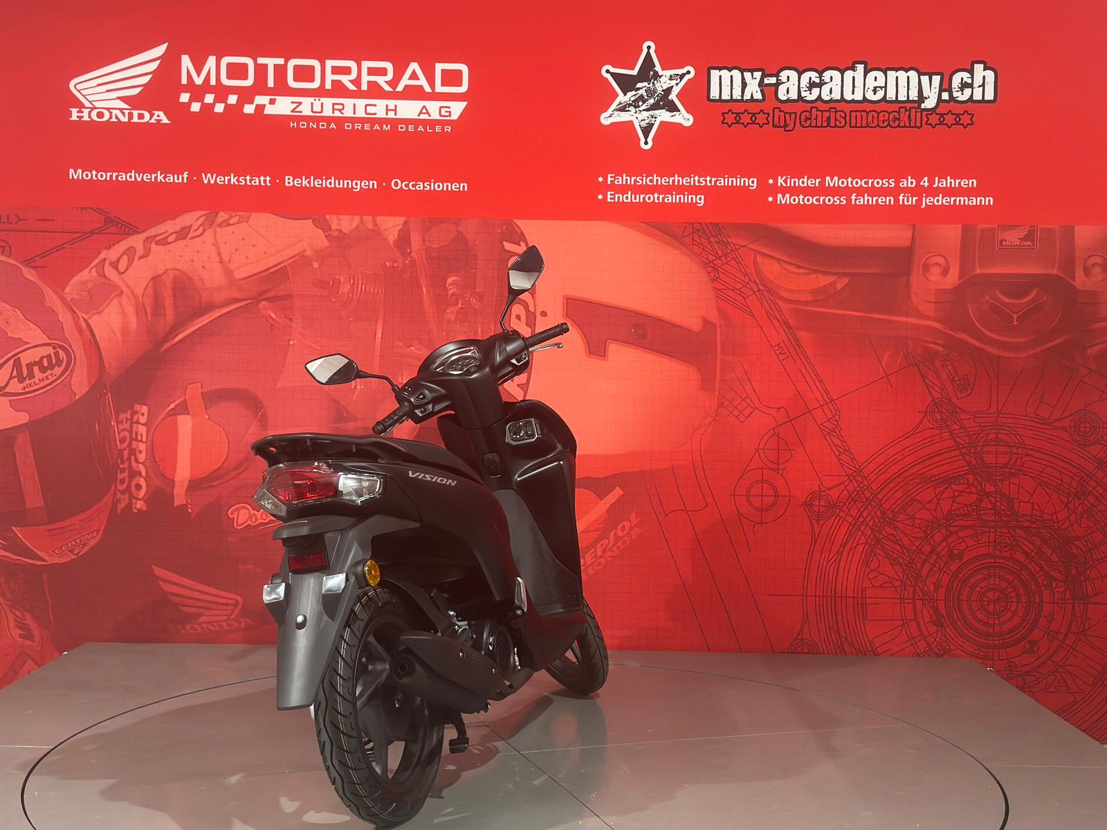HONDA NSC Vision 110 *Galaxy Black*-image-3