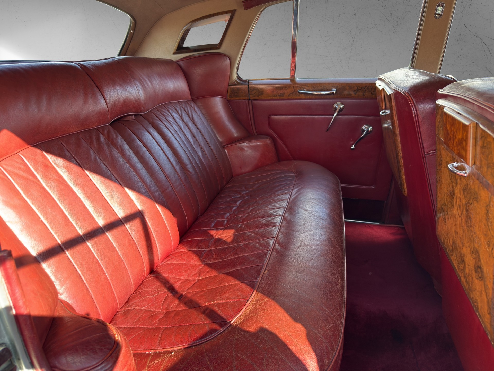 BENTLEY S1-image-10