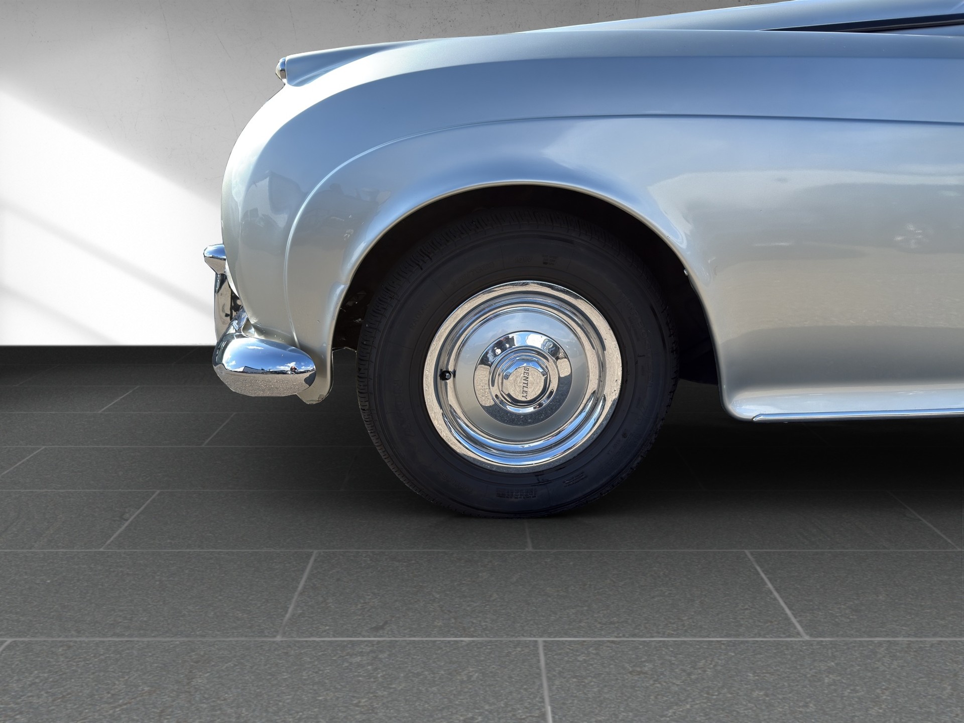 BENTLEY S1-image-13