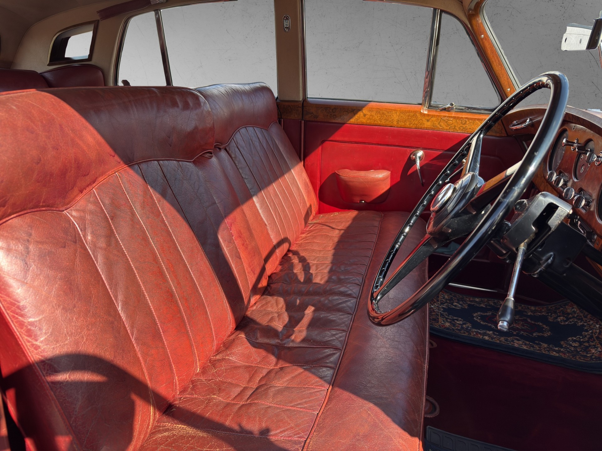 BENTLEY S1-image-7