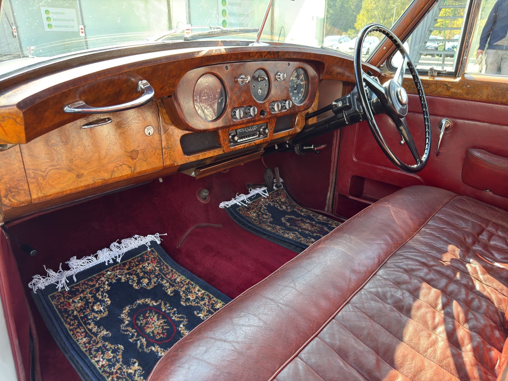 BENTLEY S1-image-8