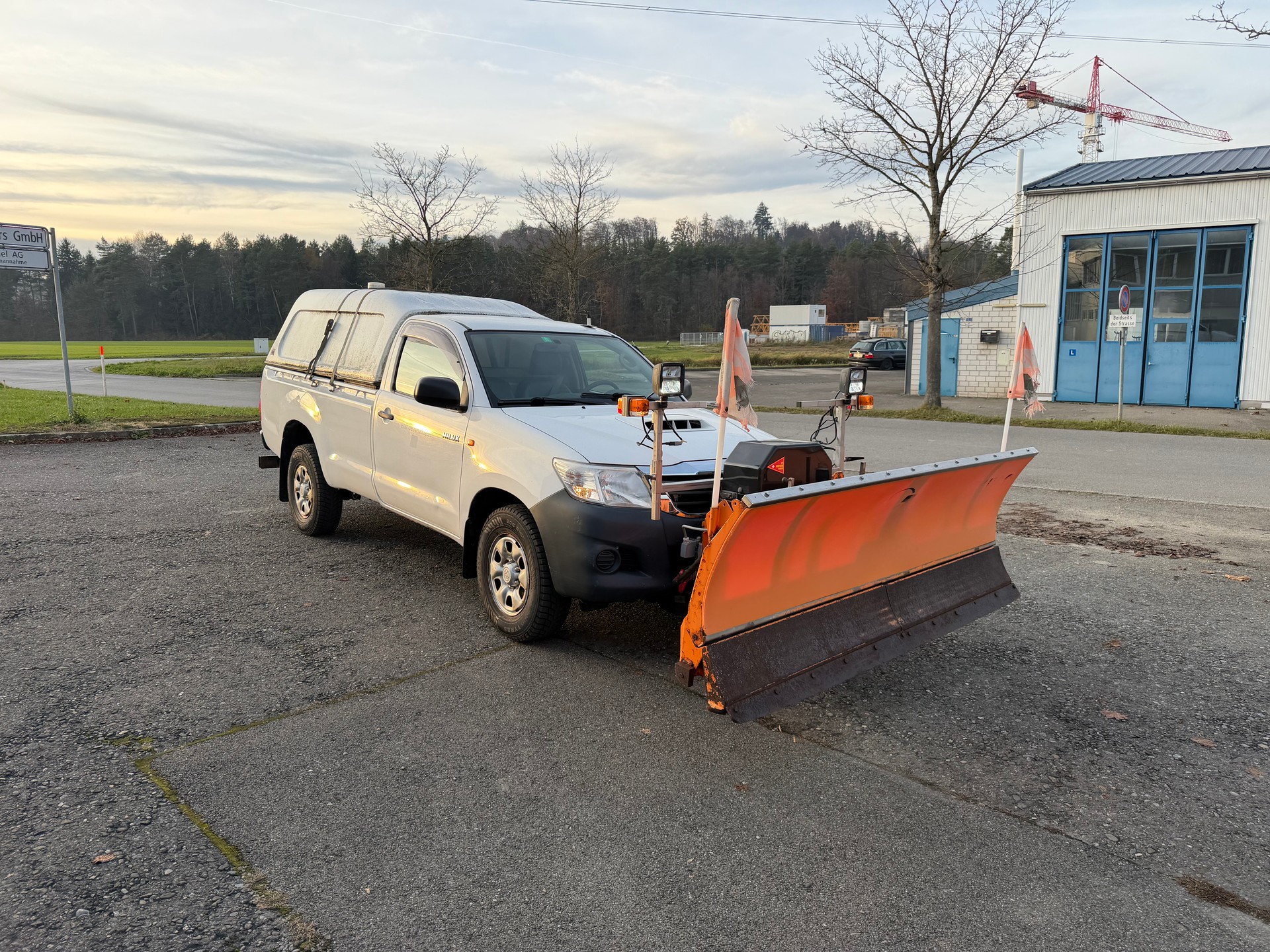 TOYOTA Hilux 2.5D 4WD Single Cab Luna