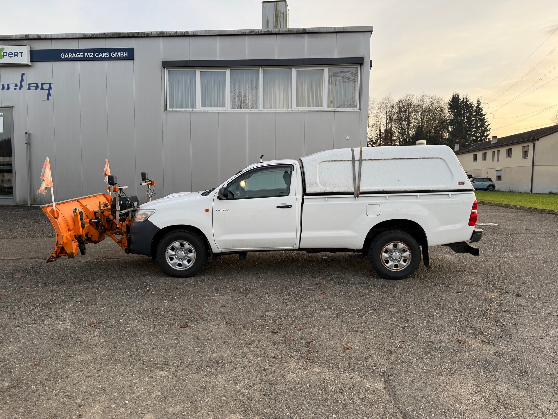 TOYOTA Hilux 2.5D 4WD Single Cab Luna-image-5