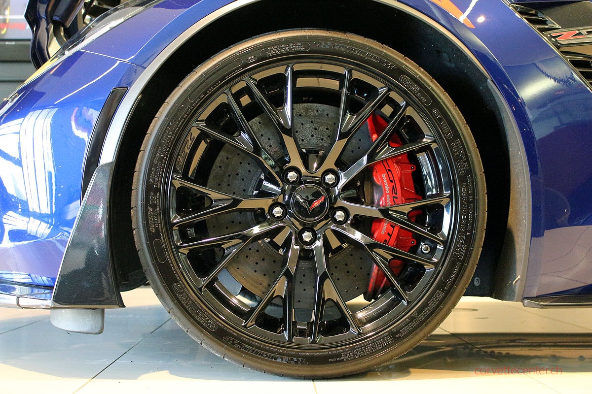 CHEVROLET Corvette Z06 6.2 V8 3LZ Z07-image-9