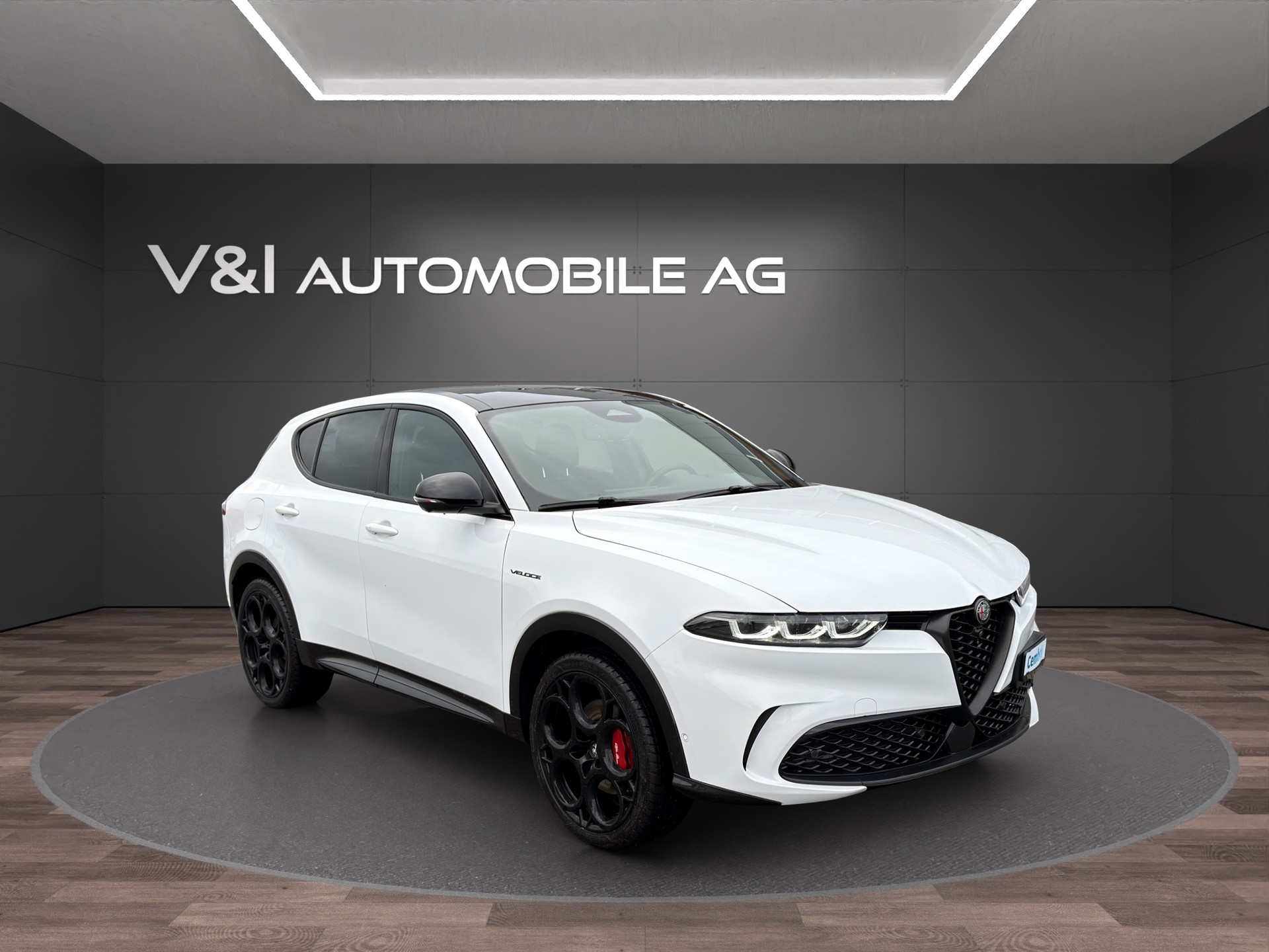 ALFA ROMEO Tonale 1.3 Plug-in-Hybrid Q4 Veloce-showroom-element-1