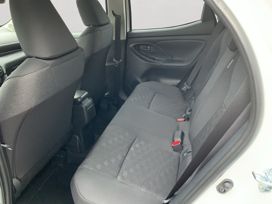 TOYOTA Yaris 1.5 Trend e-CVT-image-8