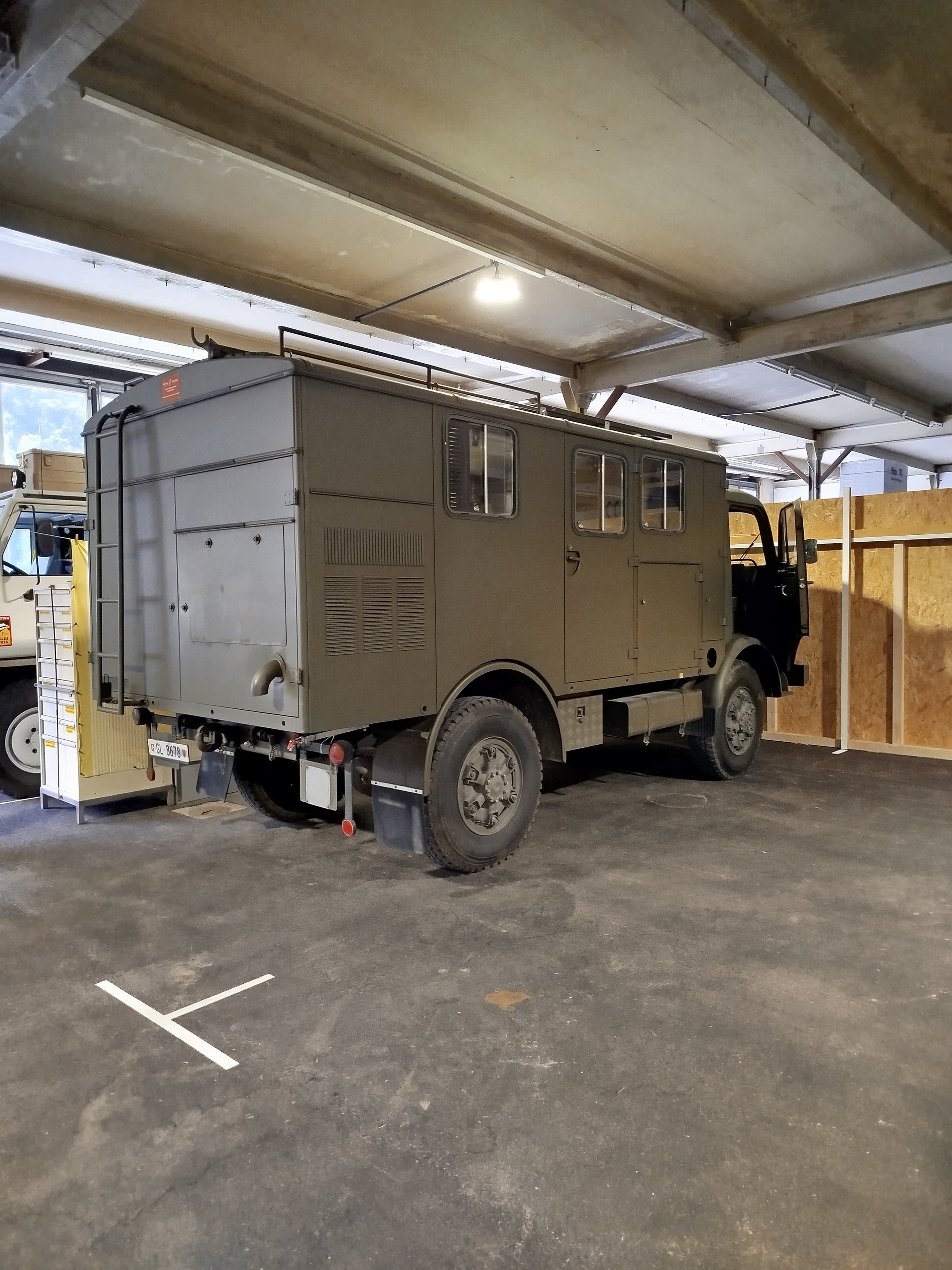 STEYR A680G-image-11