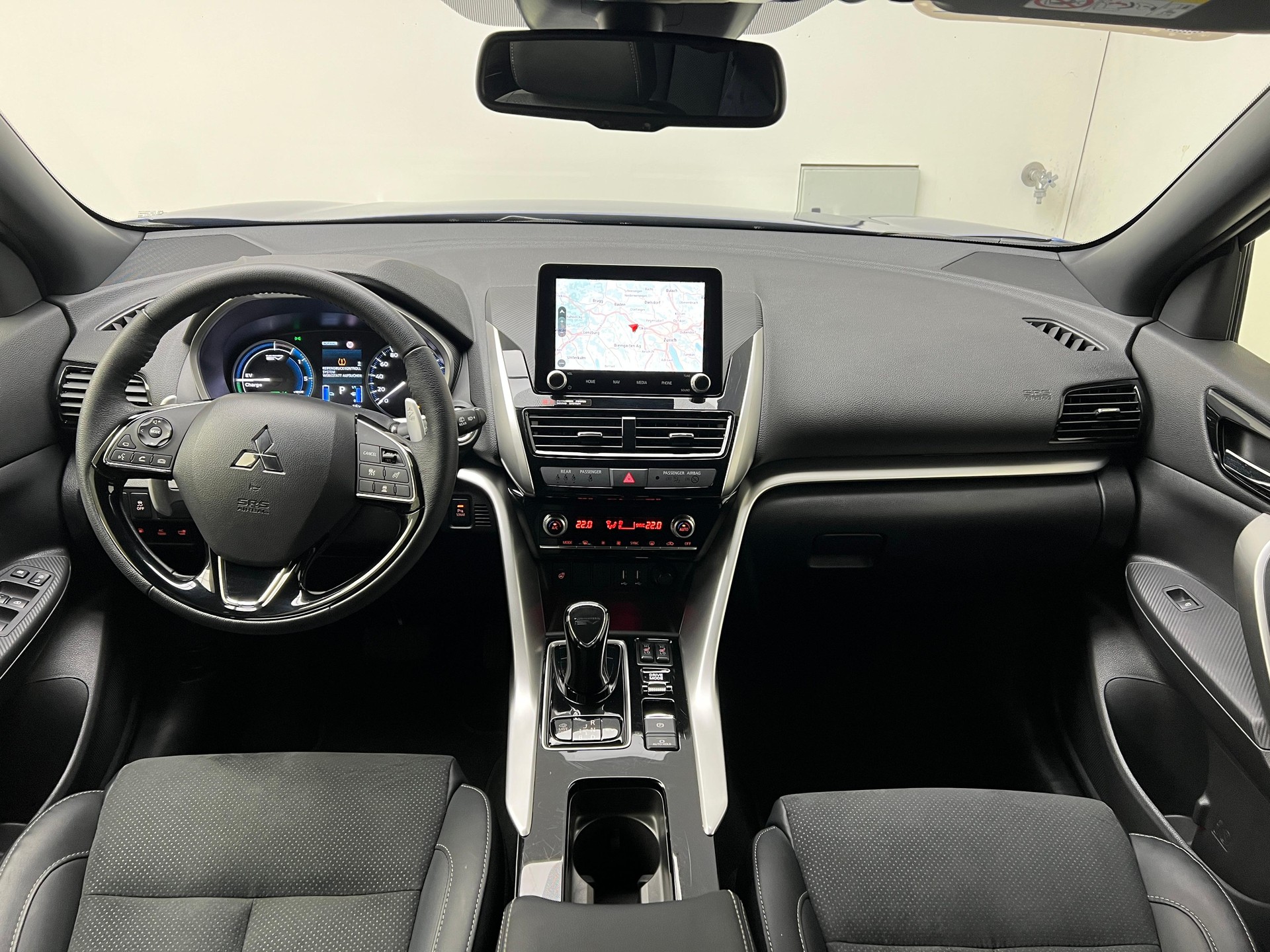 MITSUBISHI Eclipse Cross 2.4 PHEV Intense 4x4 / ab 3,99% Leasing bei Abschluss einer Protect Autoversicherung-image-8