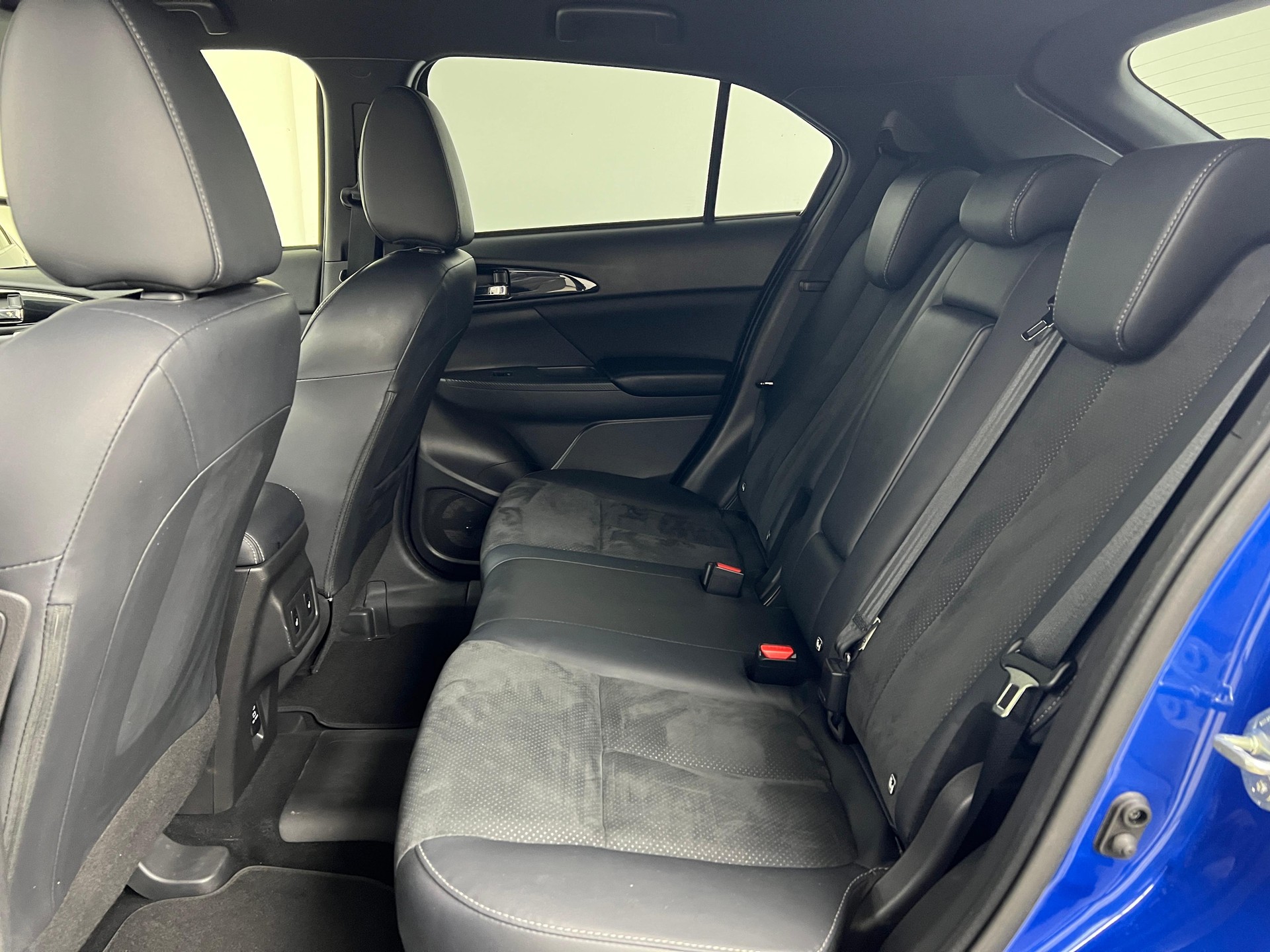 MITSUBISHI Eclipse Cross 2.4 PHEV Intense 4x4 / ab 3,99% Leasing bei Abschluss einer Protect Autoversicherung-image-16