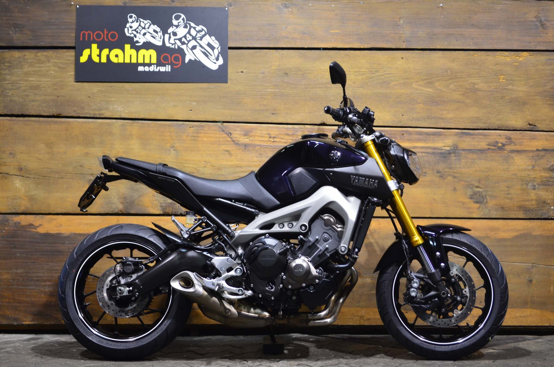 YAMAHA MT-09 ABS-image-1