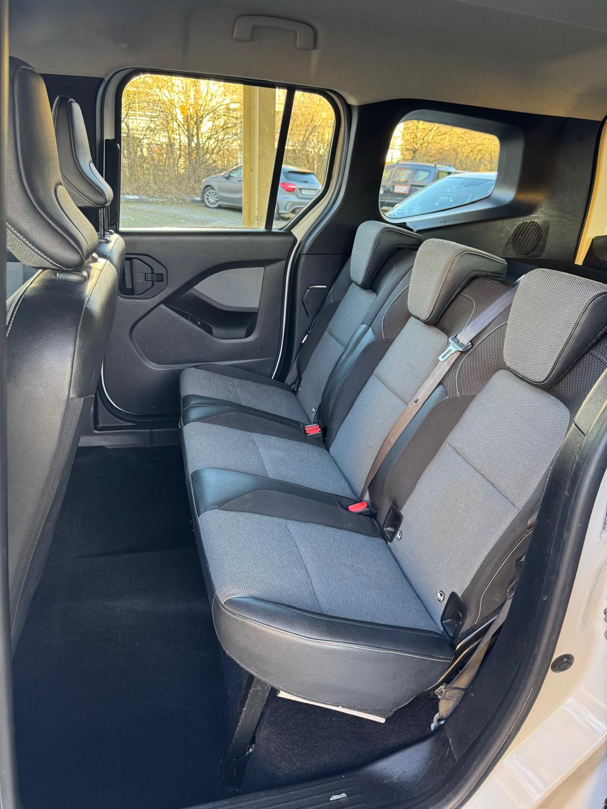 RENAULT Kangoo 1.5 dCi 95 Edition One-image-5