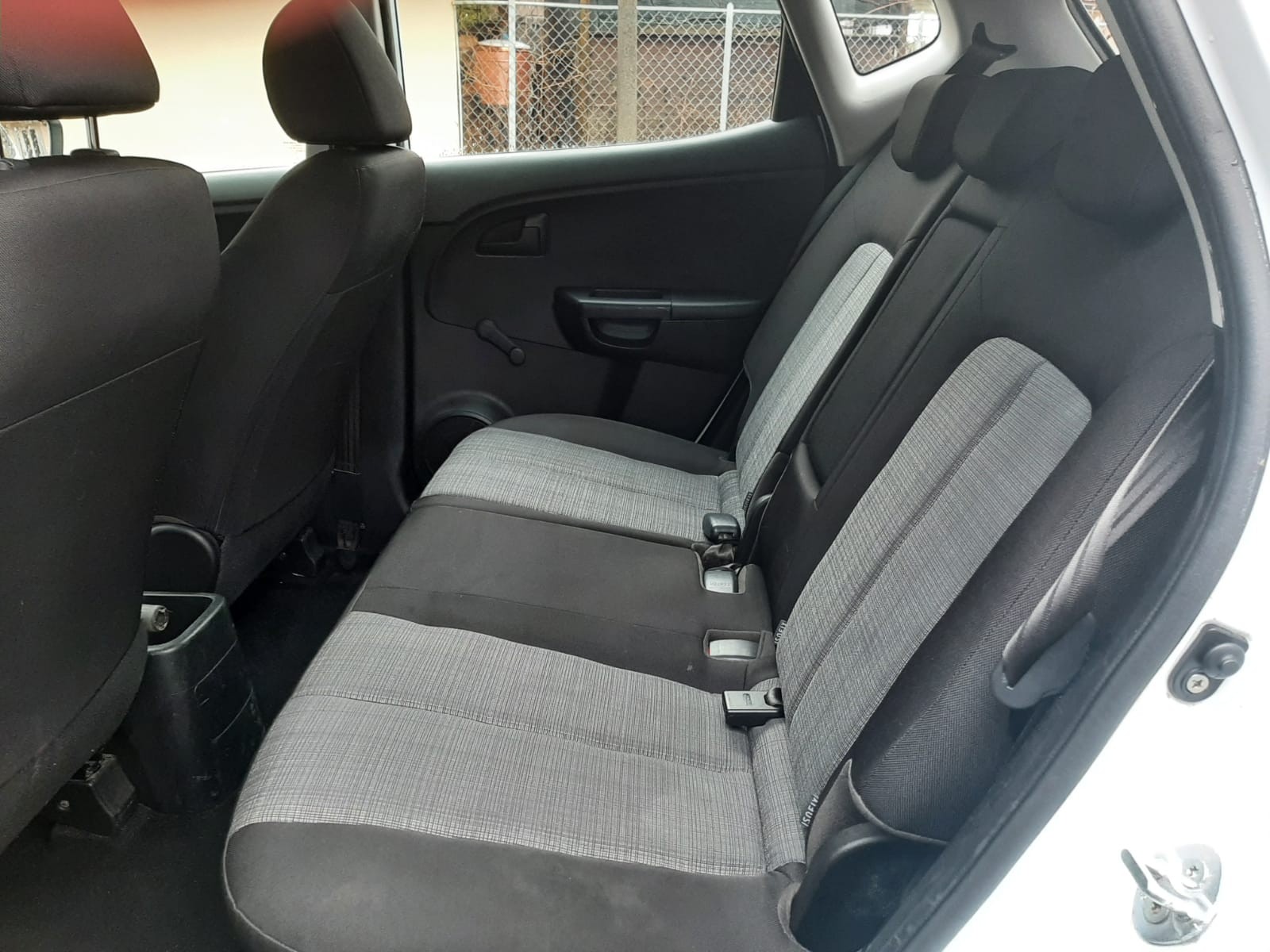 KIA Venga 1.4 CVVT Basic-image-4
