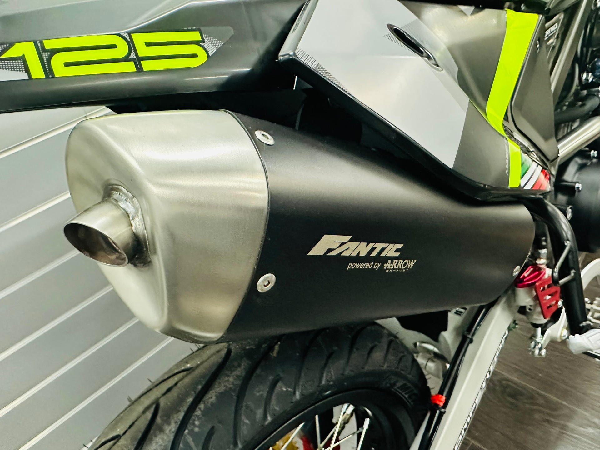 FANTIC XMF 125 Competition Motard-image-6