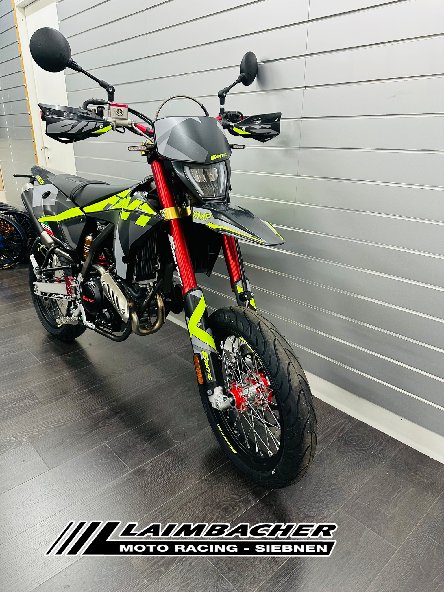 FANTIC XMF 125 Competition Motard-image-2