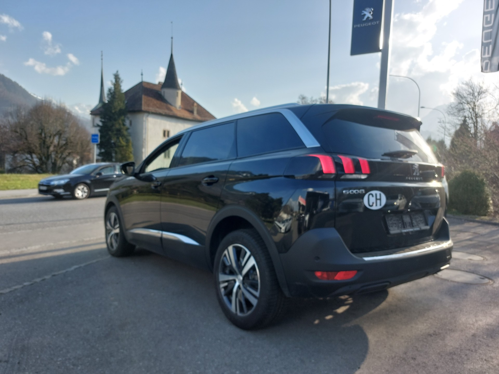 PEUGEOT 5008-image-7