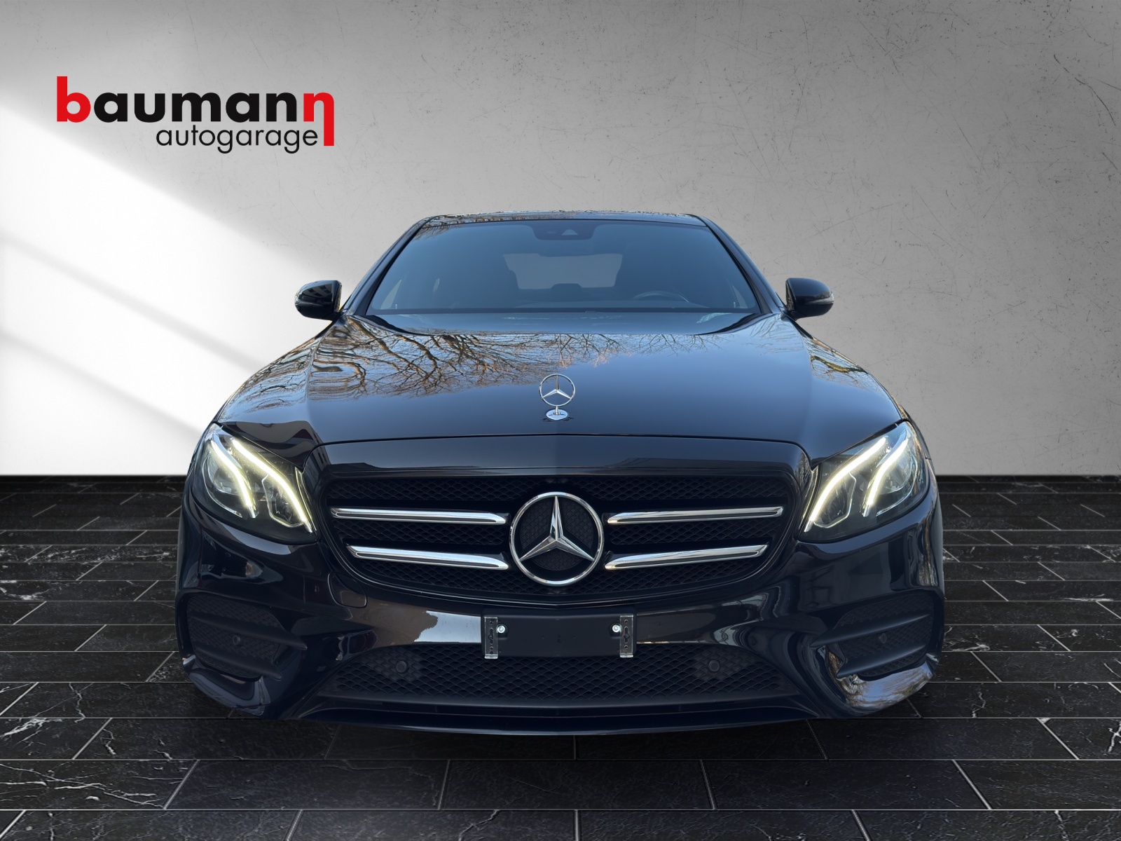 MERCEDES-BENZ E 220 d AMG Line 9G-Tronic-image-7