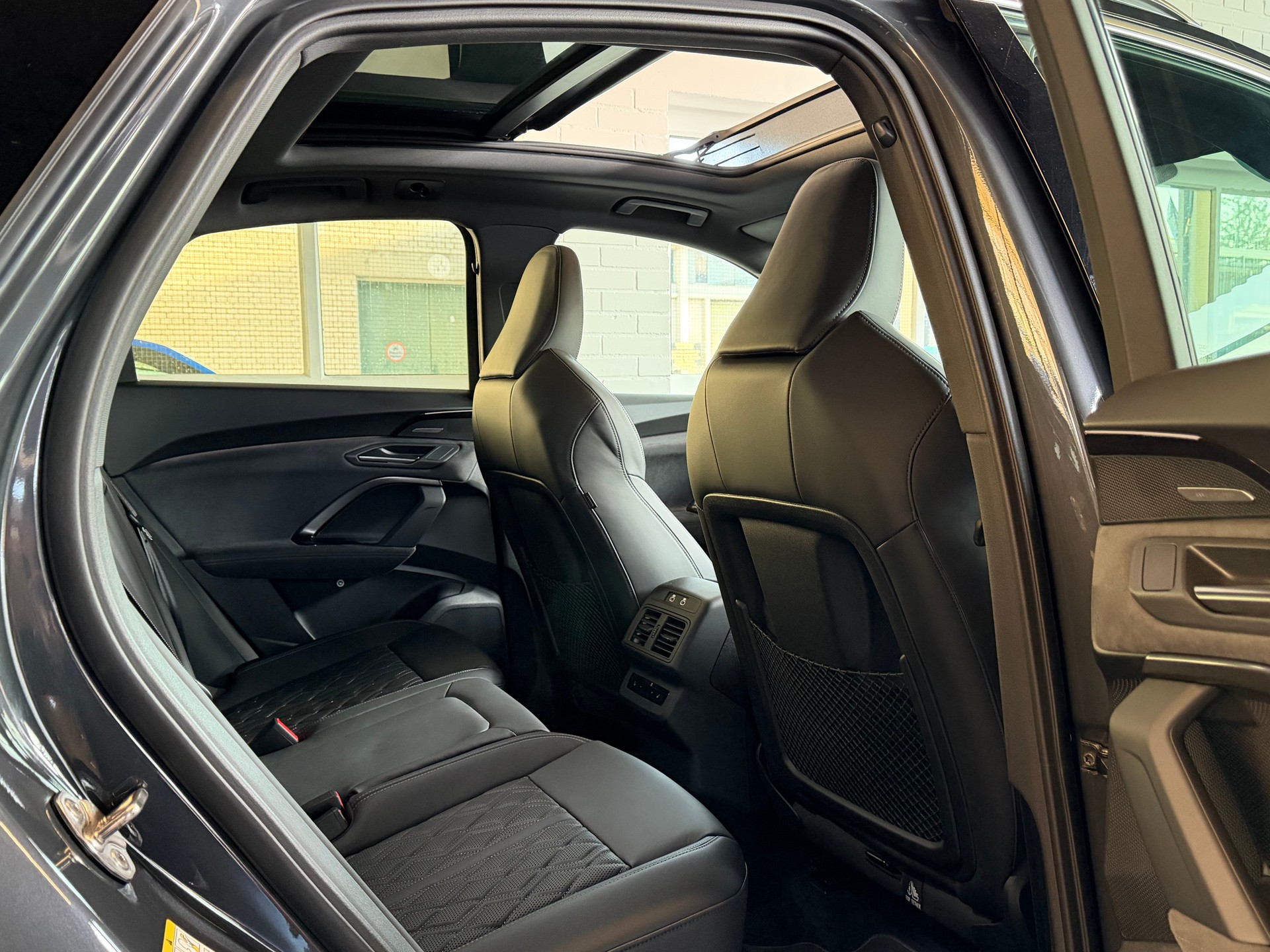 AUDI SQ5 Sportback SB TFSI 4X4 367 PS quattro S-tronic-image-9