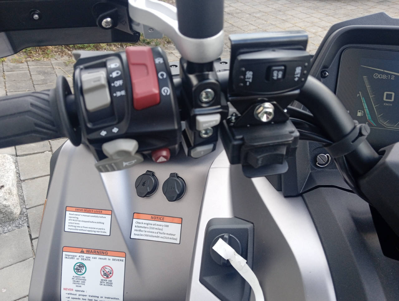 QJ SFA 1000 ABS EPS DLX Touring-image-7
