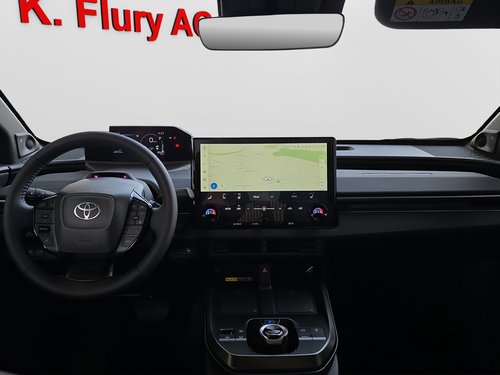 TOYOTA C-HR+ Premium AWD-image-11