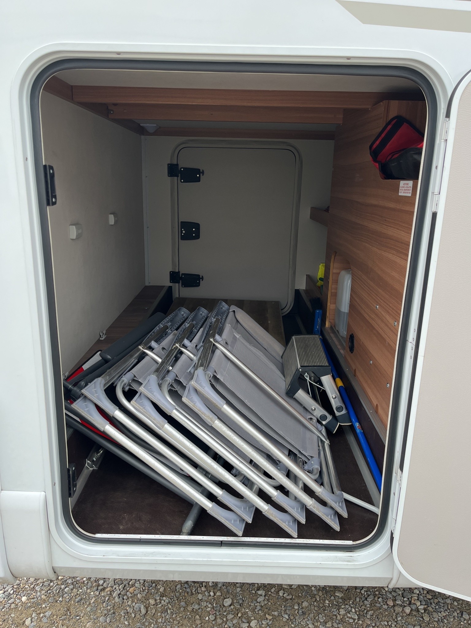 WEINSBERG CaraSuite 700MEG 5 Schlafplätze, K250 Fiat Ducato-image-20