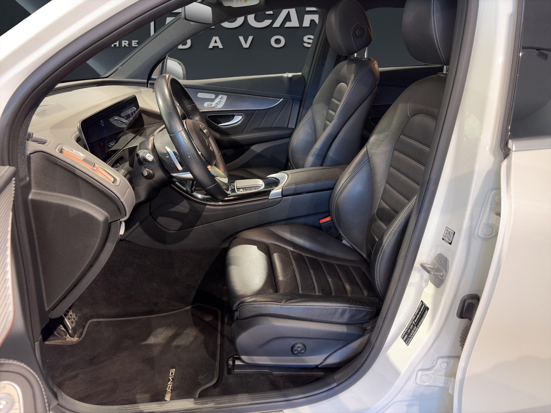 MERCEDES-BENZ EQC 400 AMG Line 4matic-image-5