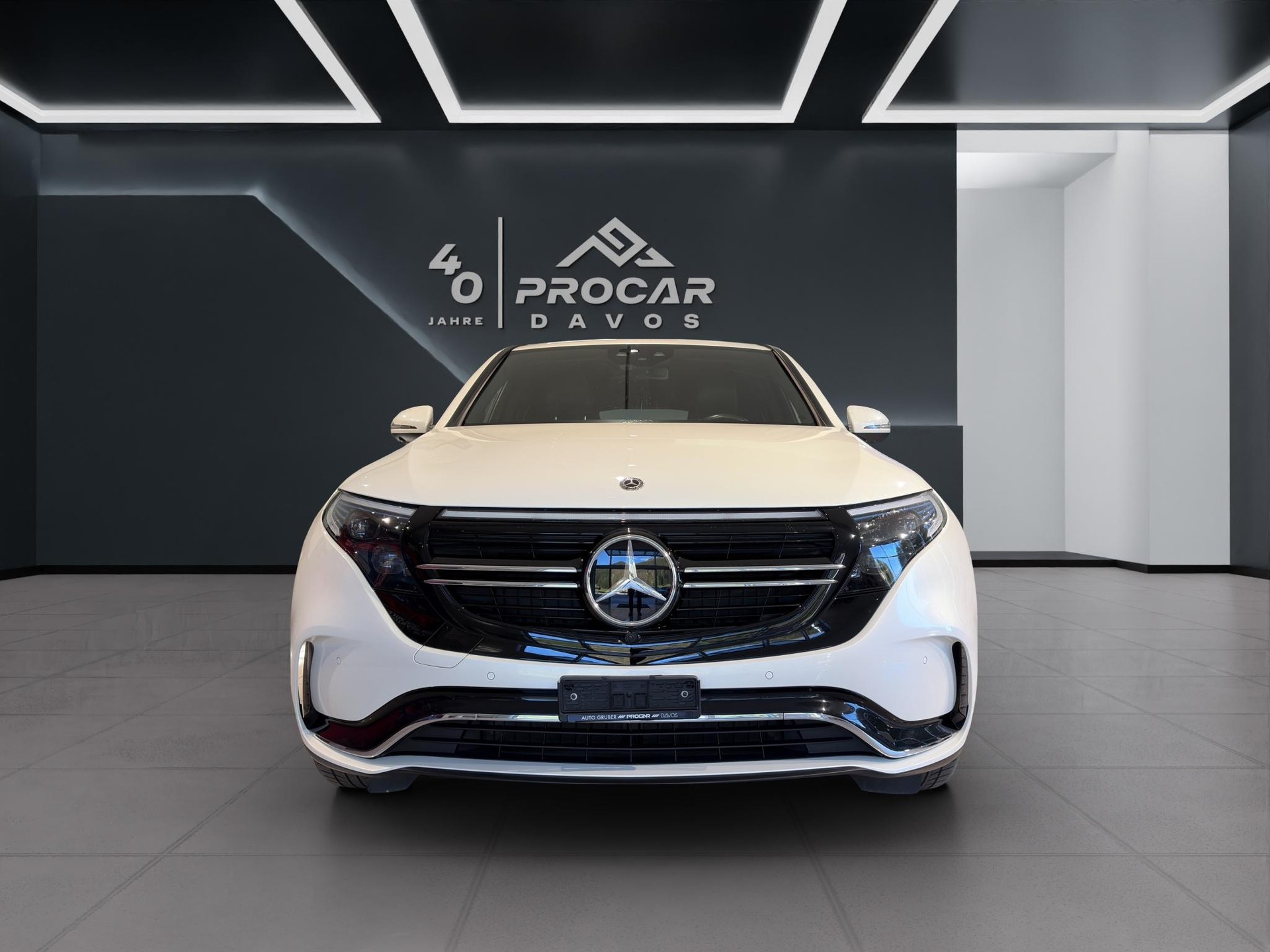 MERCEDES-BENZ EQC 400 AMG Line 4matic-image-1